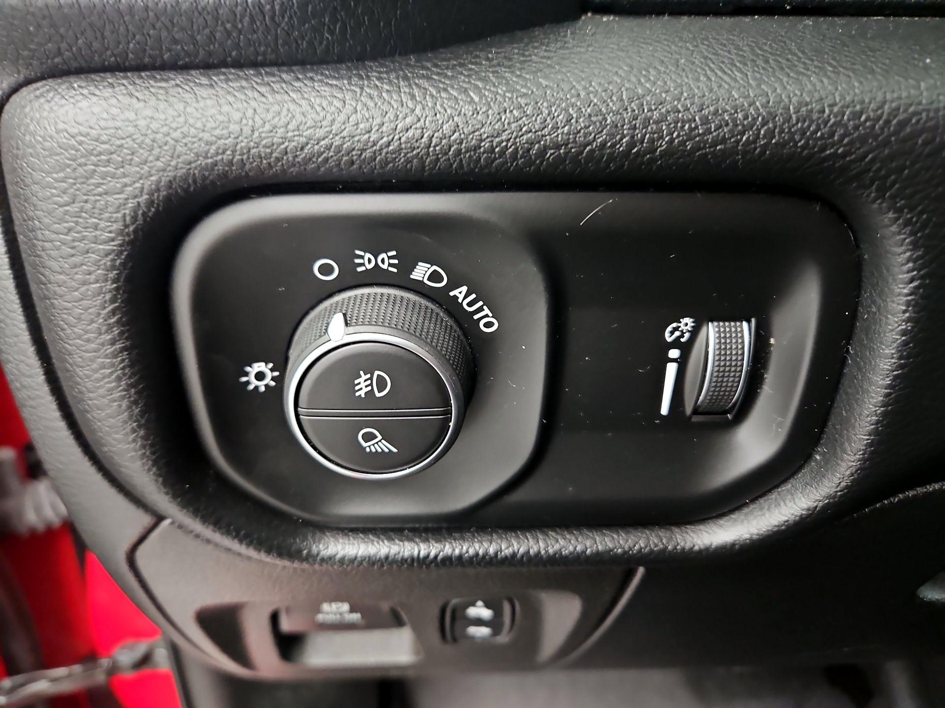 Thumbnail: 2021 RAM 1500 - 13