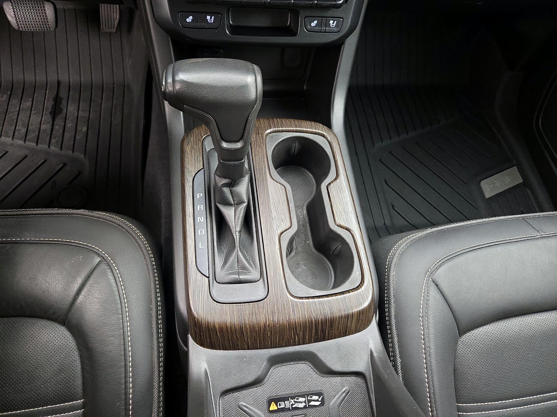 Thumbnail: 2019 GMC Canyon - 17