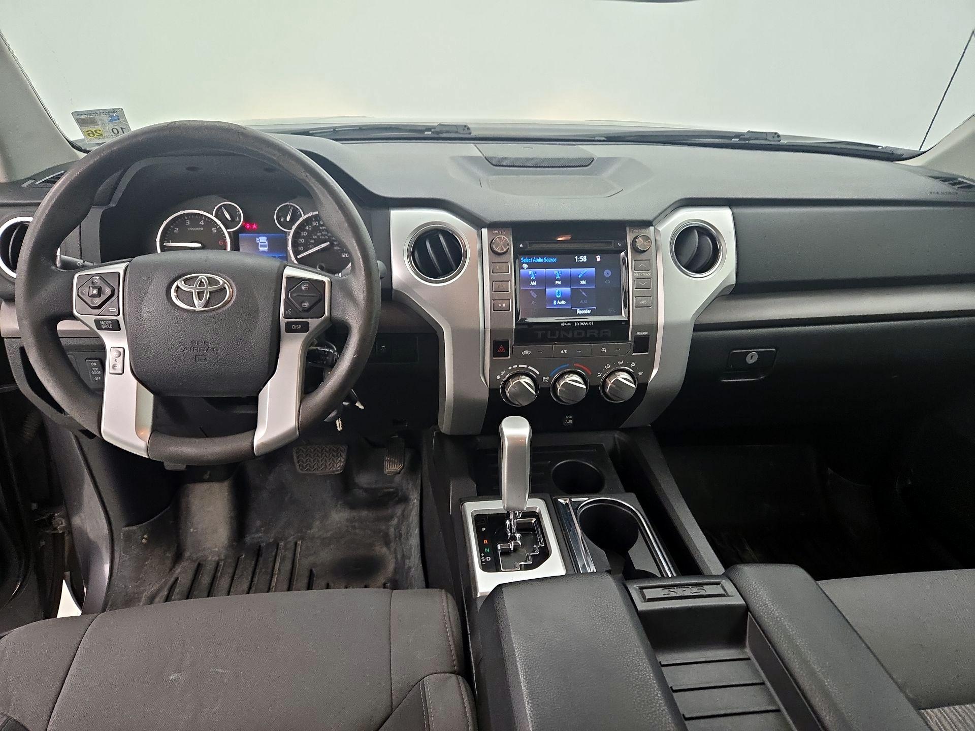 Thumbnail: 2015 Toyota Tundra - 9