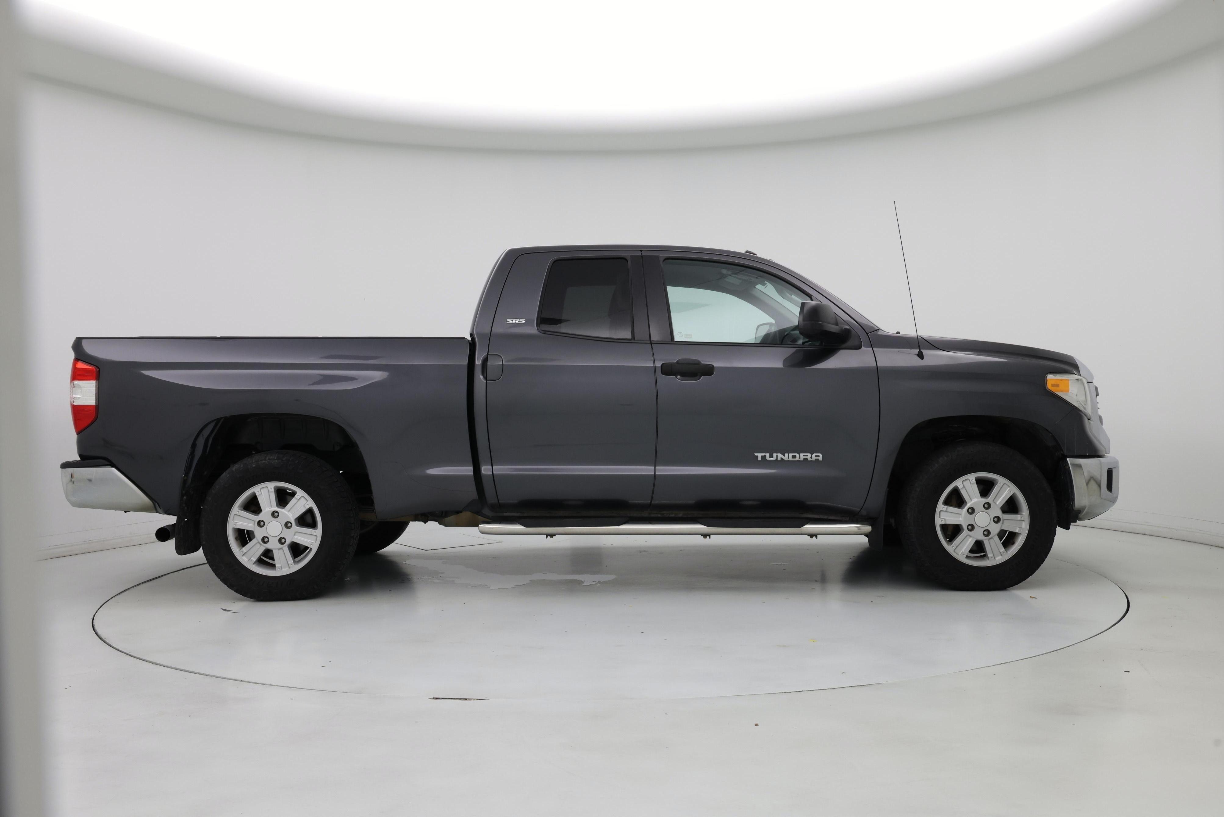 Thumbnail: 2015 Toyota Tundra - 7