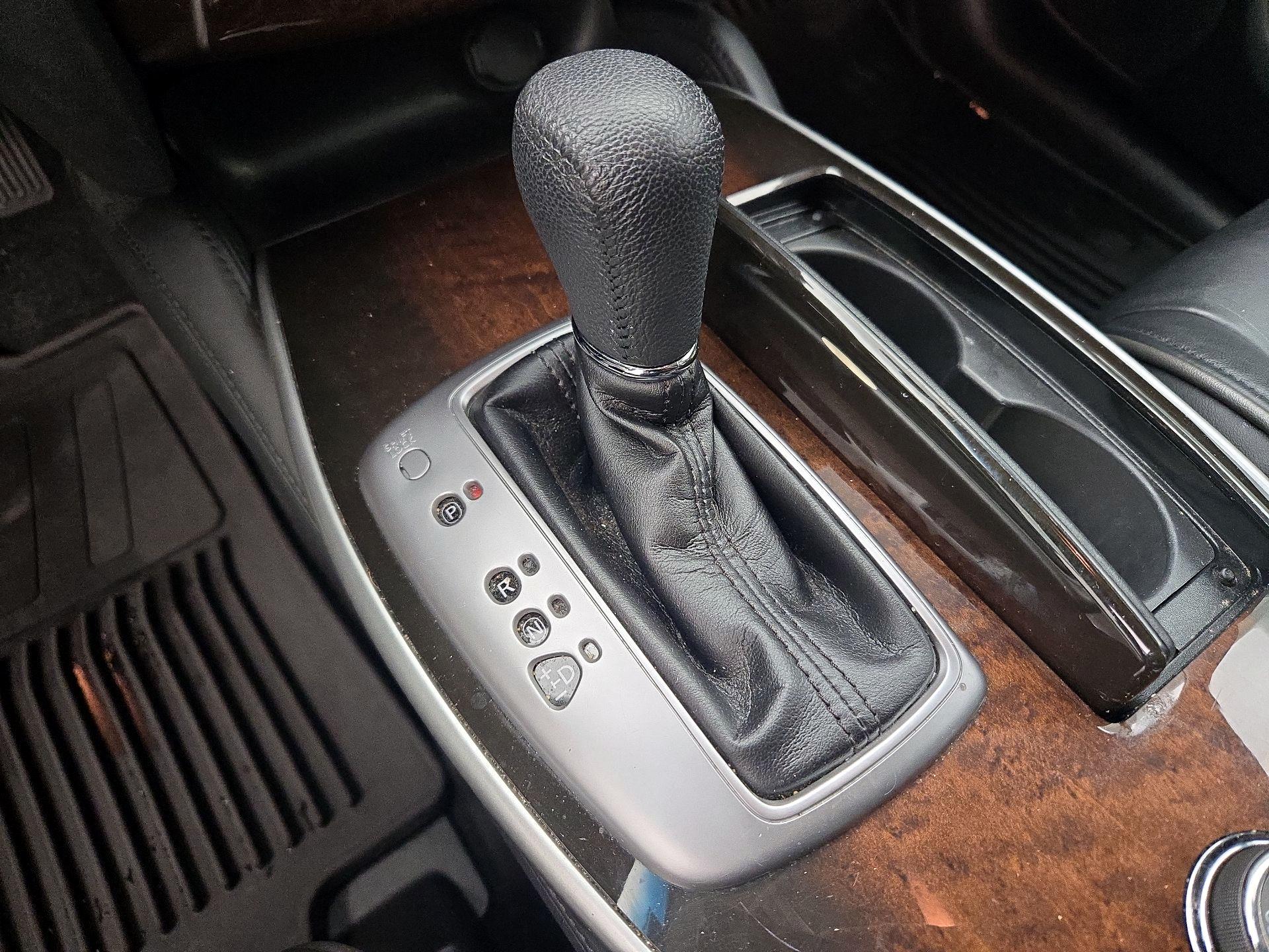 Thumbnail: 2015 INFINITI QX60 - 18