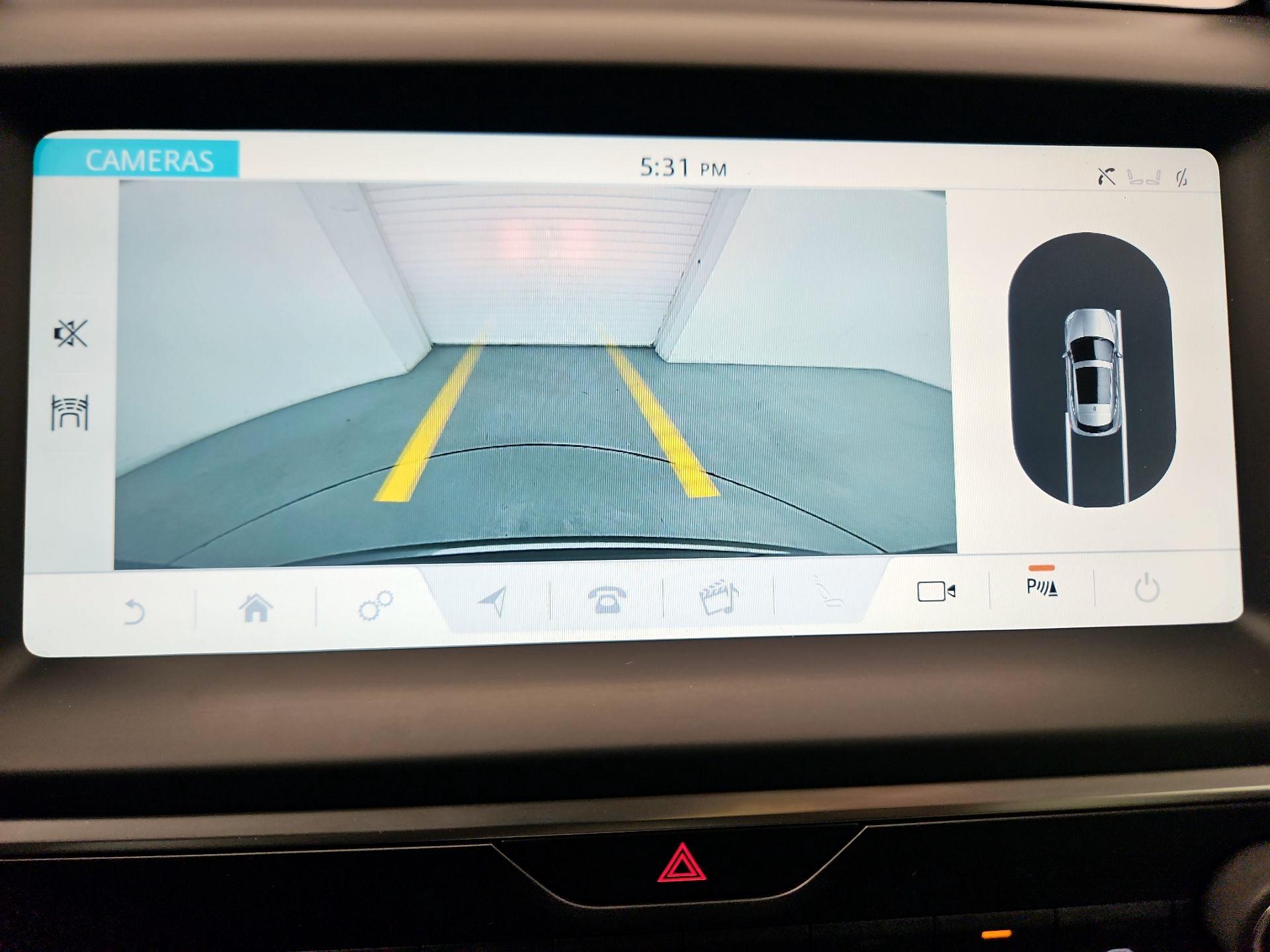 Thumbnail: 2020 Jaguar E-Pace - 15