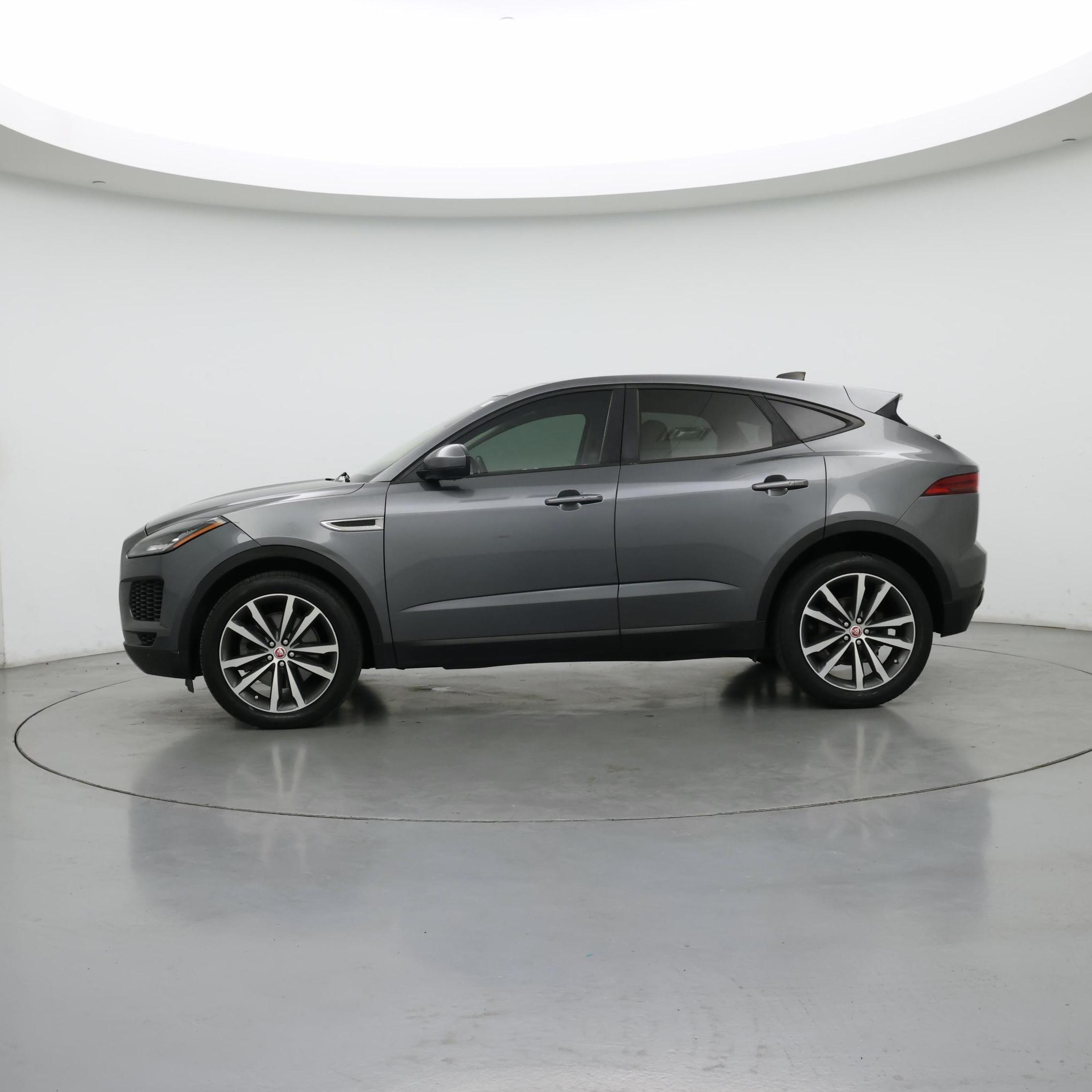 Thumbnail: 2020 Jaguar E-Pace - 3