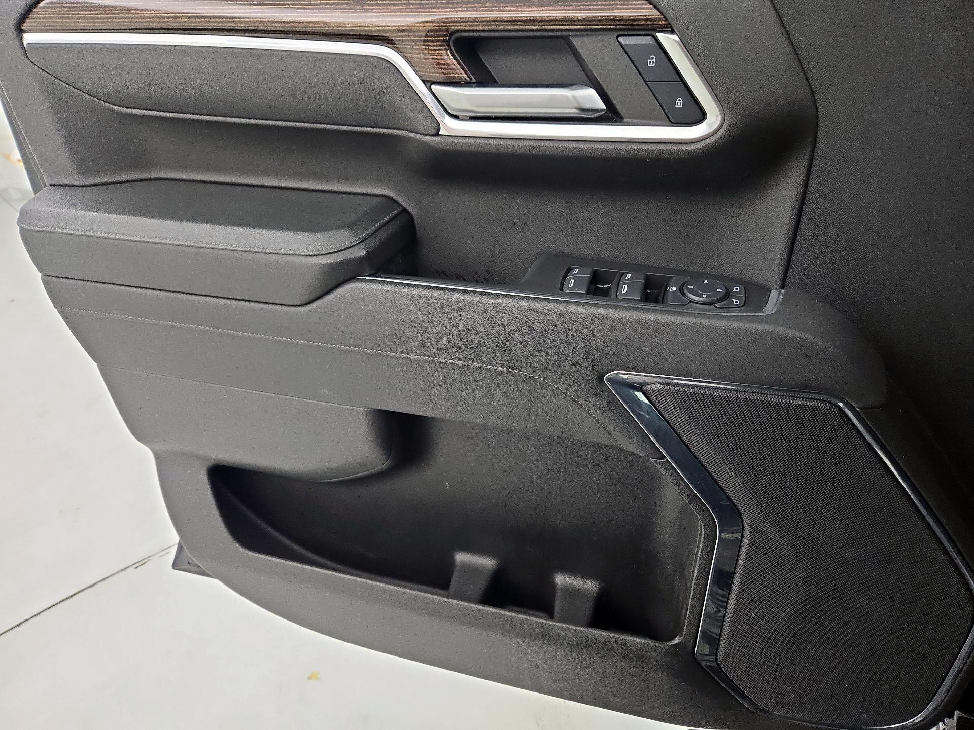 Thumbnail: 2024 GMC Sierra 1500 - 12