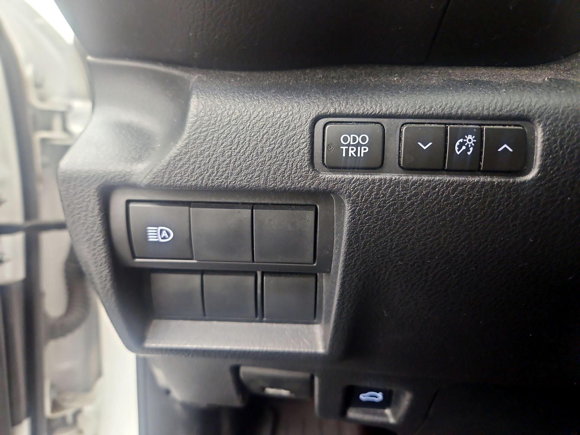 Thumbnail: 2021 Lexus IS - 13