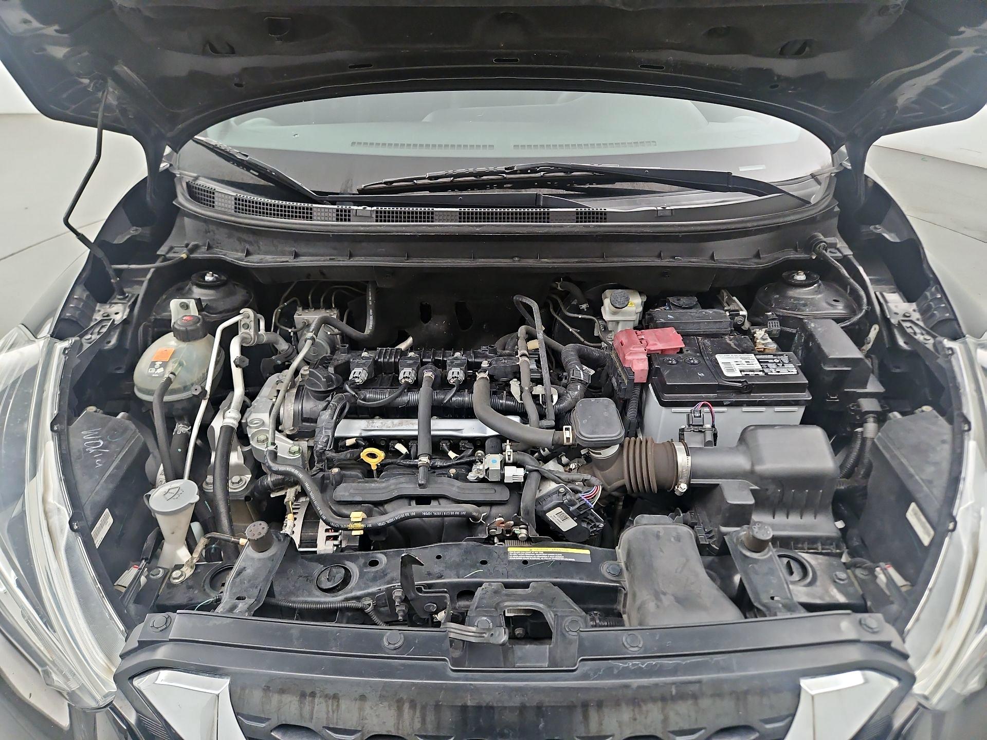 Thumbnail: 2019 Nissan Kicks - 18