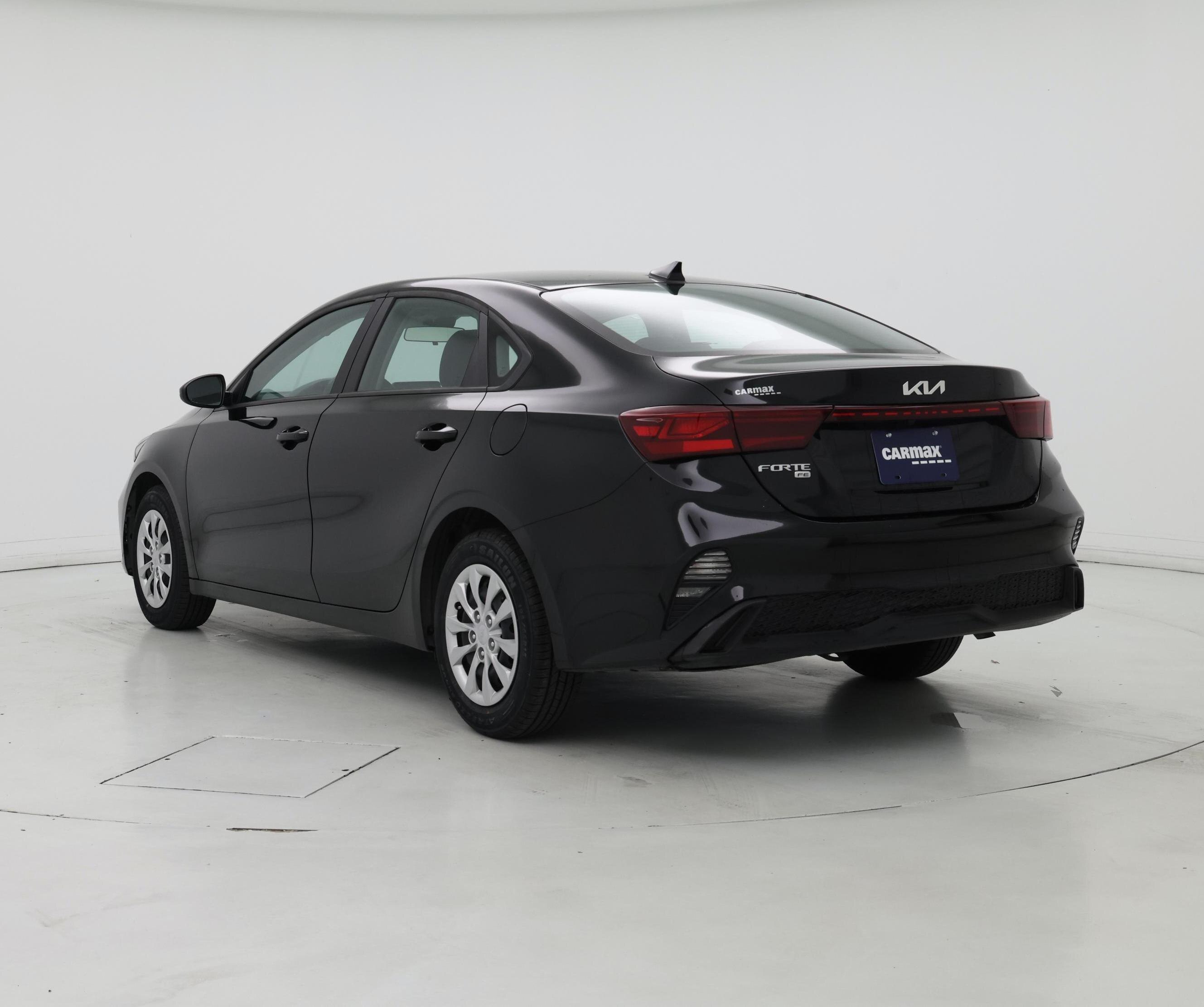 Thumbnail: 2024 Kia Forte - 2