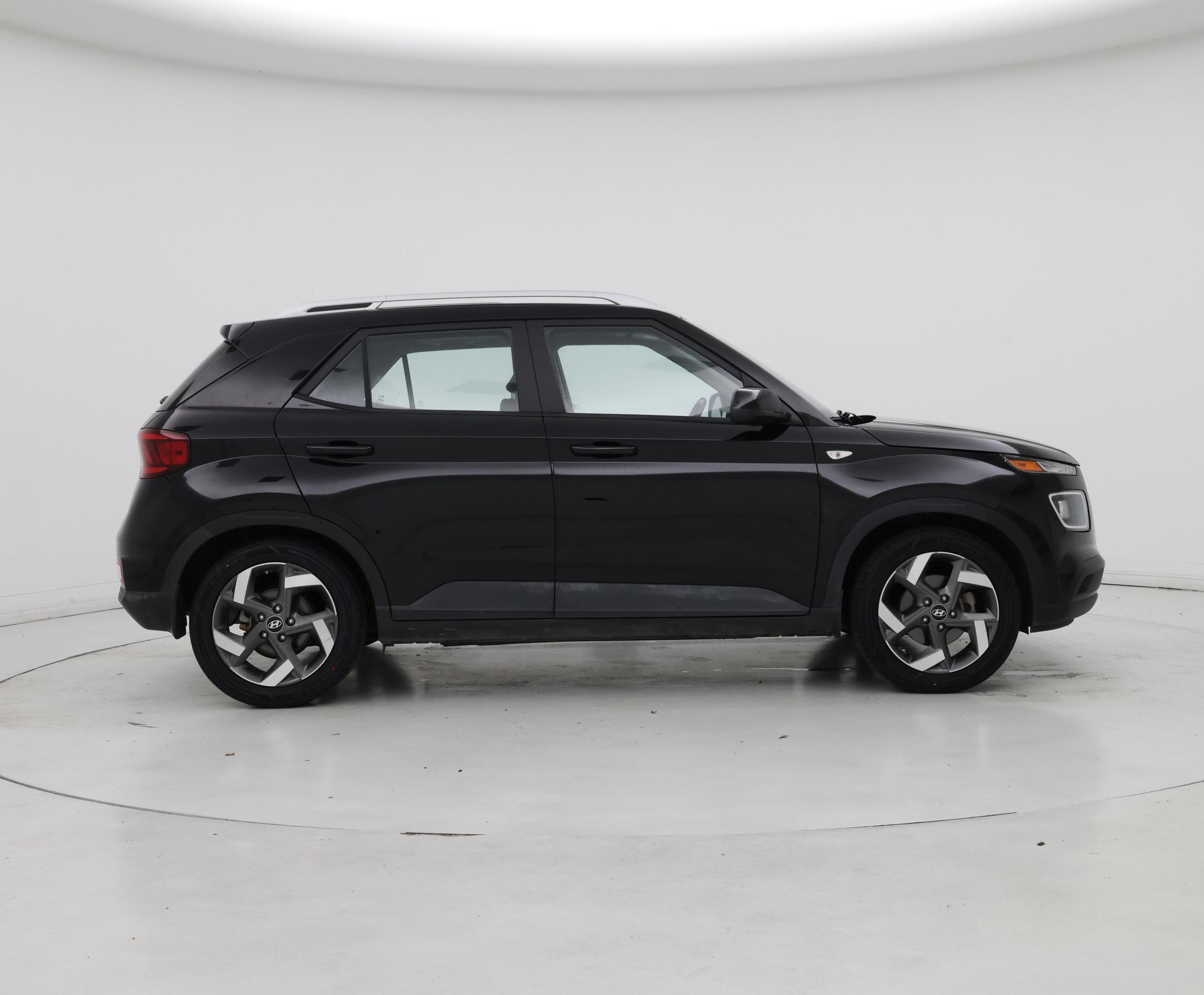 Thumbnail: 2022 Hyundai Venue - 7