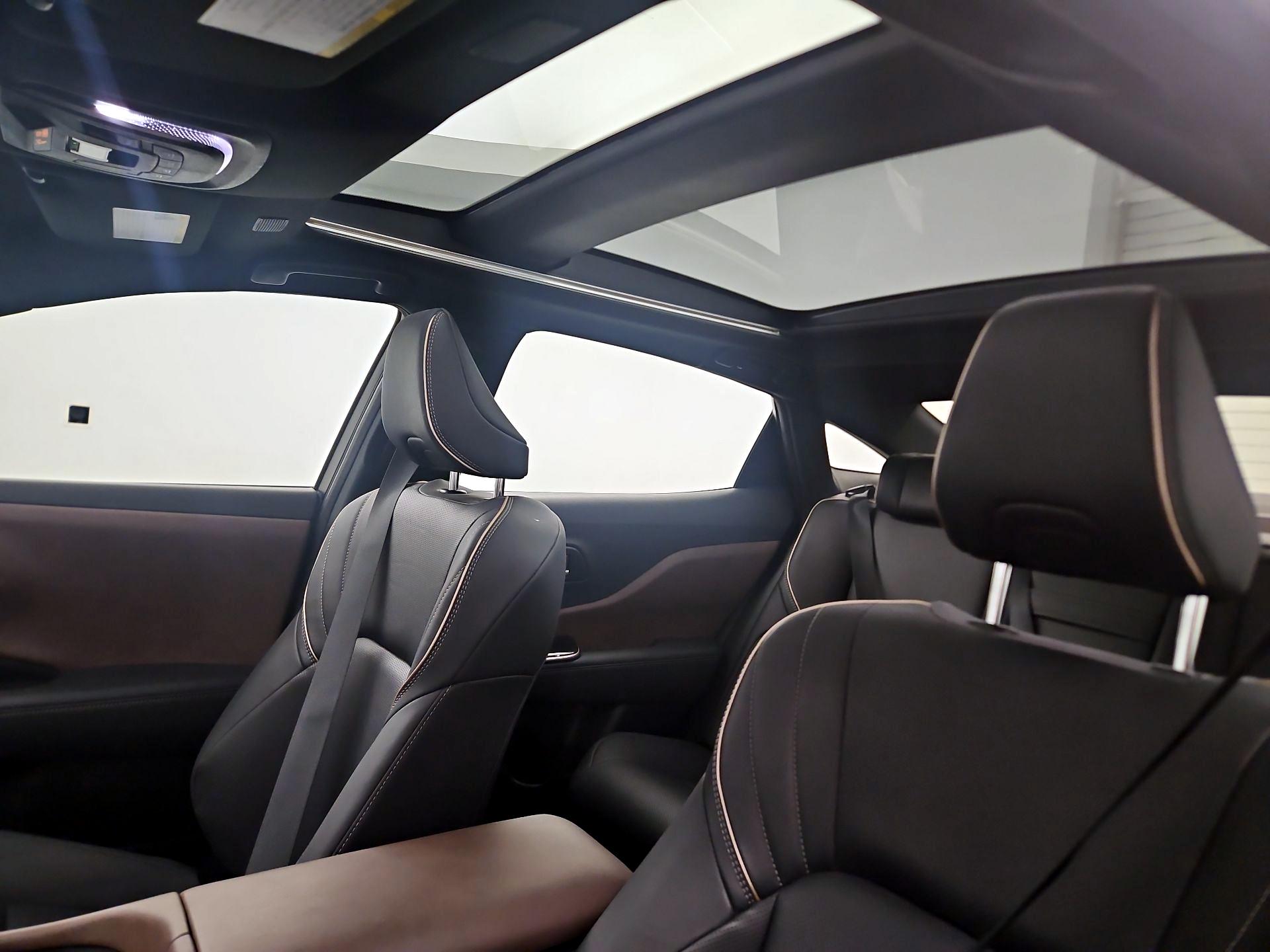 Thumbnail: 2024 Toyota Crown - 19