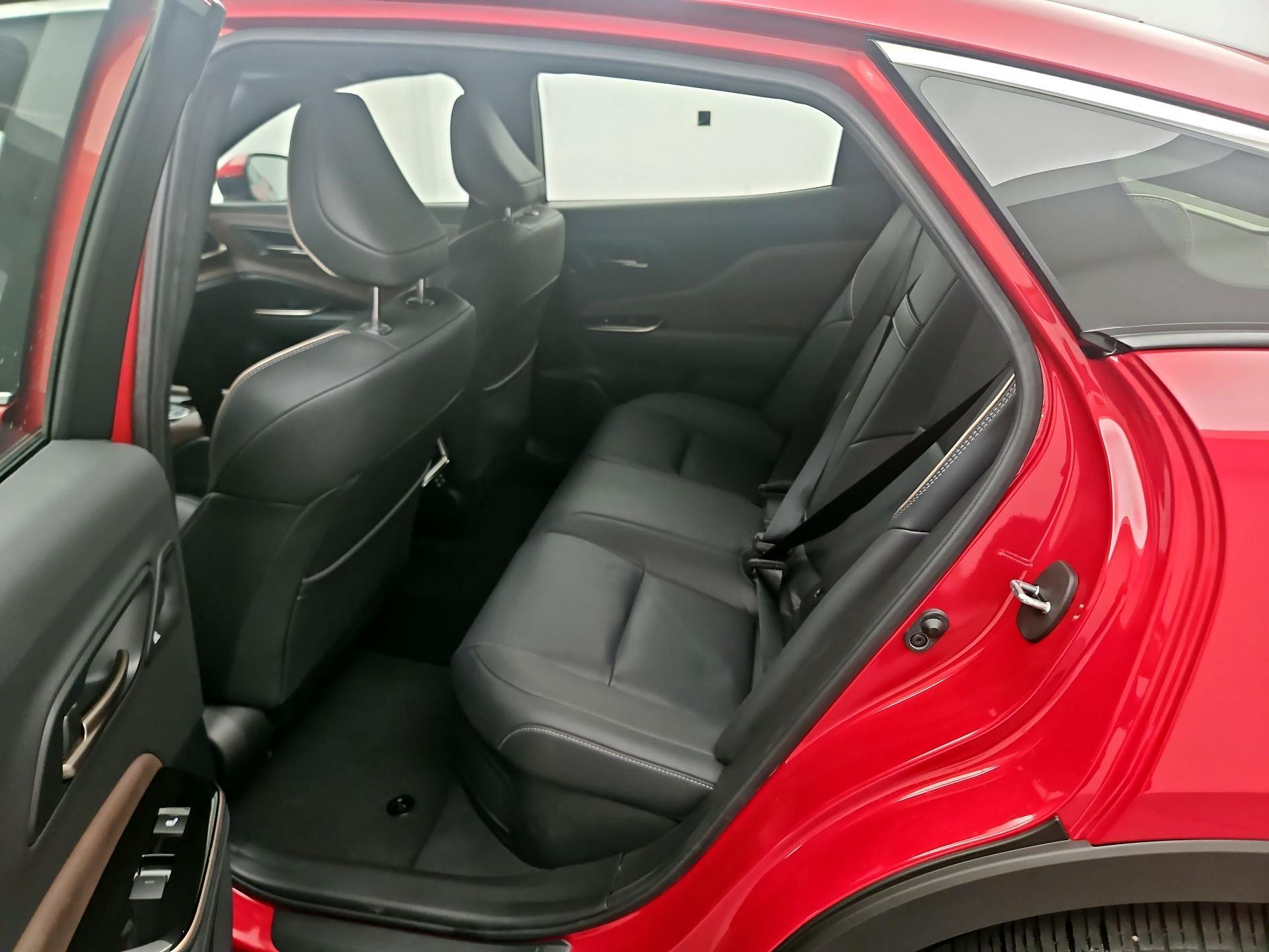 Thumbnail: 2024 Toyota Crown - 20