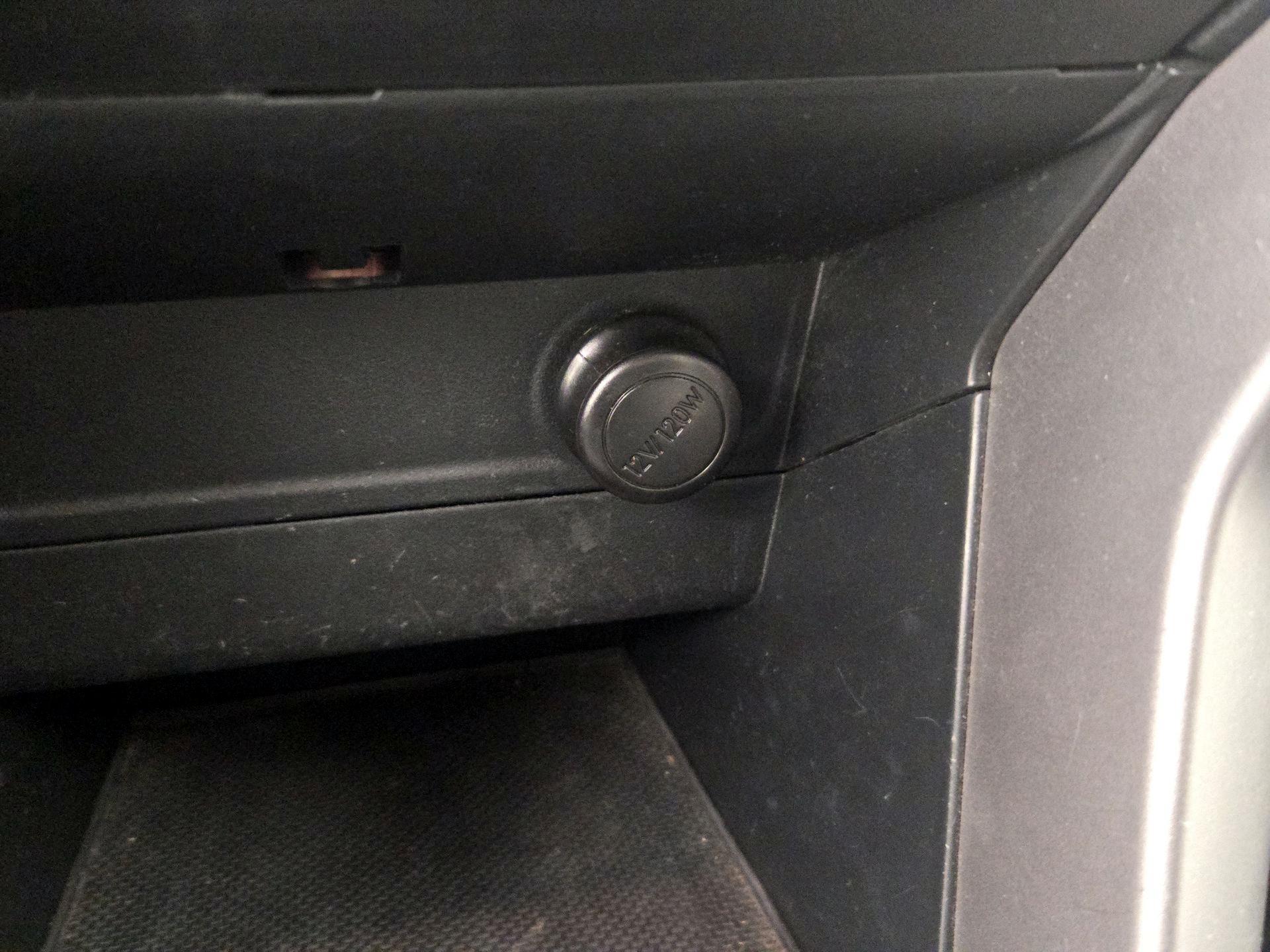 Thumbnail: 2015 Subaru Forester - 18