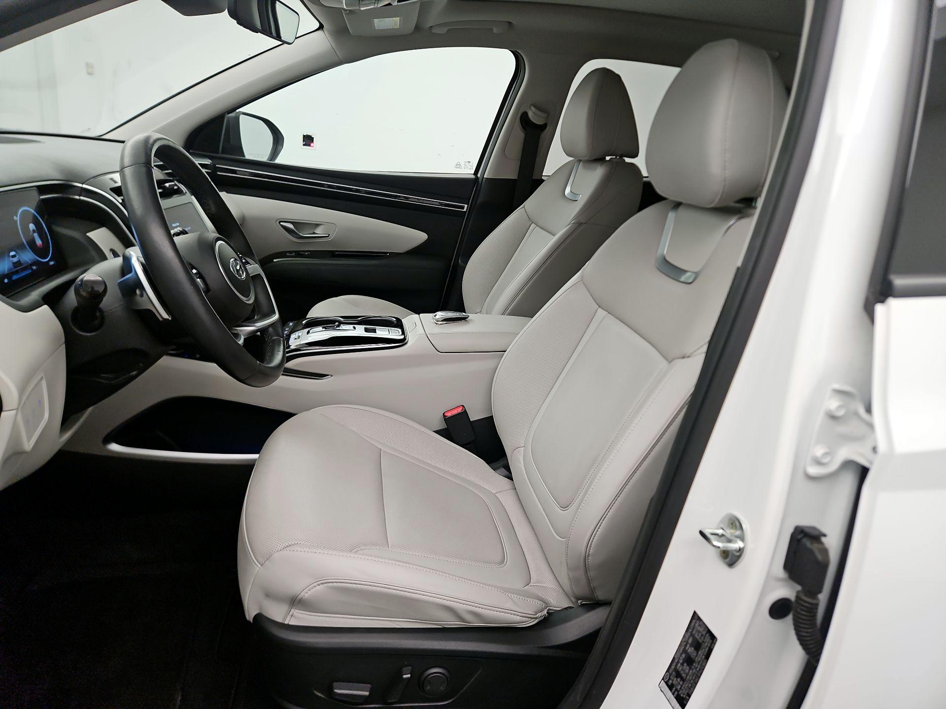 Thumbnail: 2023 Hyundai Tucson - 11