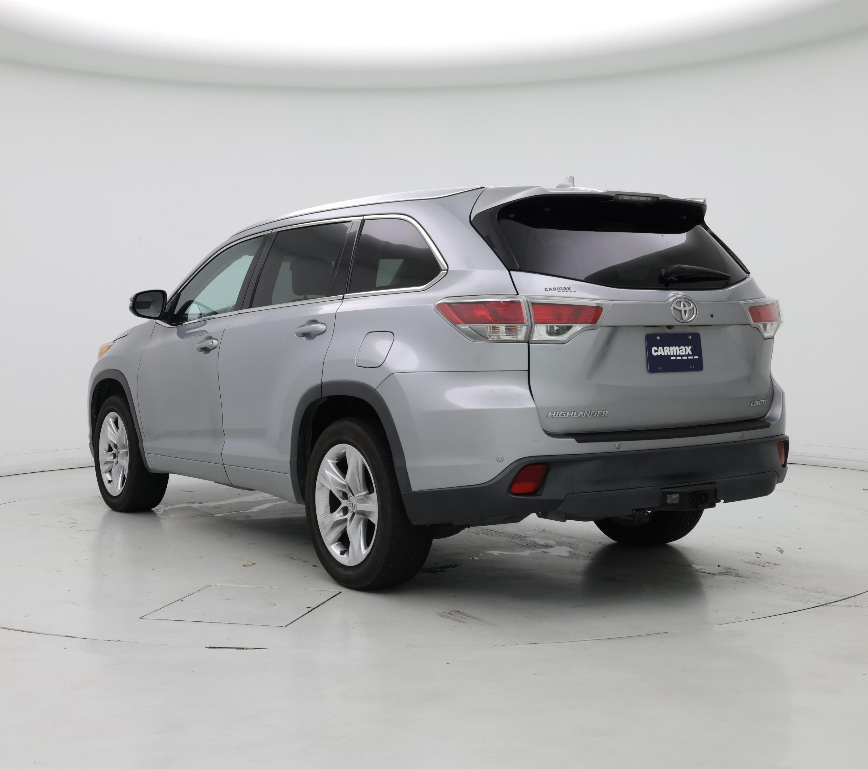 Thumbnail: 2015 Toyota Highlander - 2