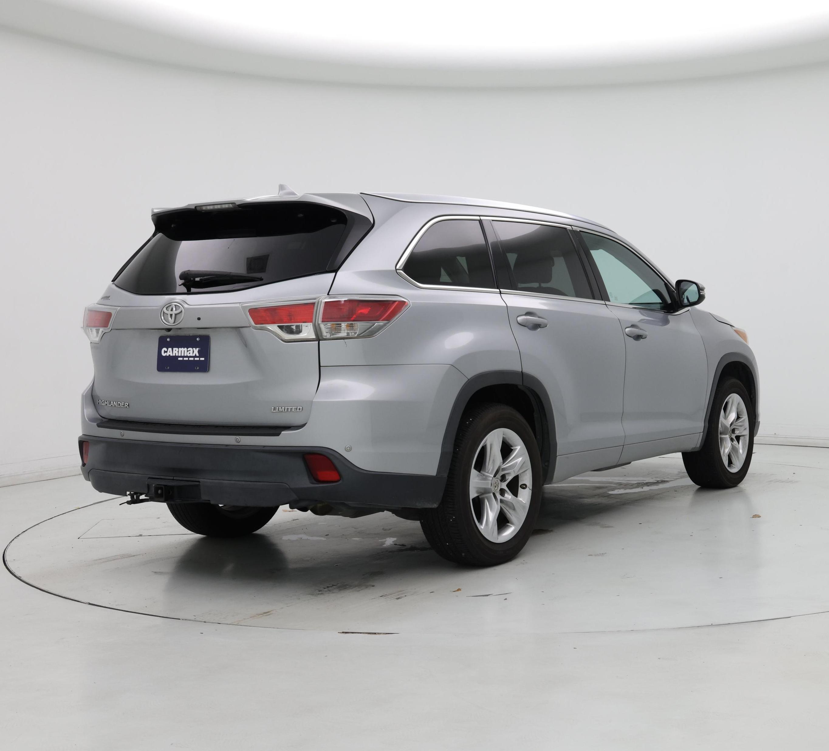 Thumbnail: 2015 Toyota Highlander - 8