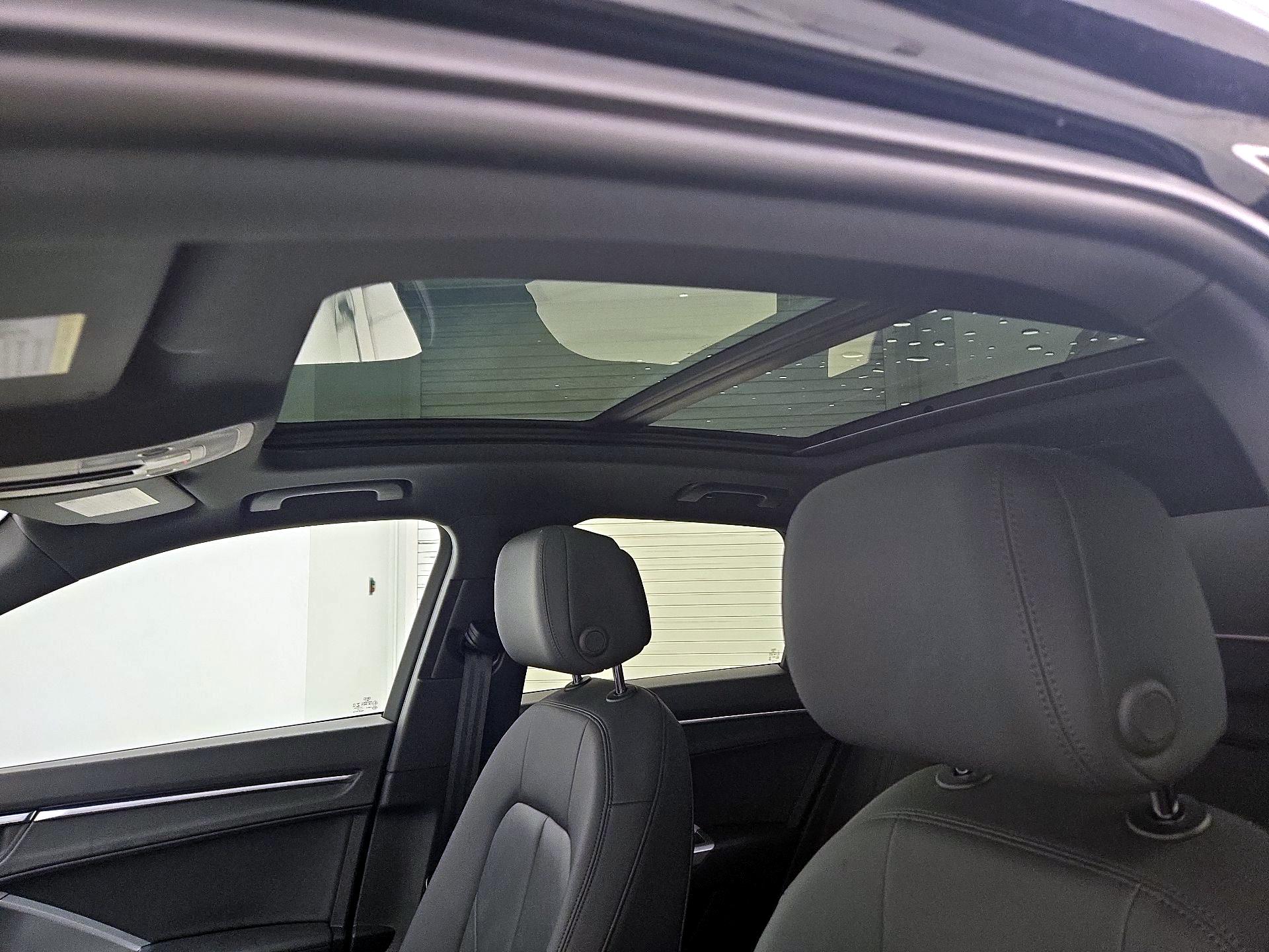 Thumbnail: 2019 Audi Q3 - 19