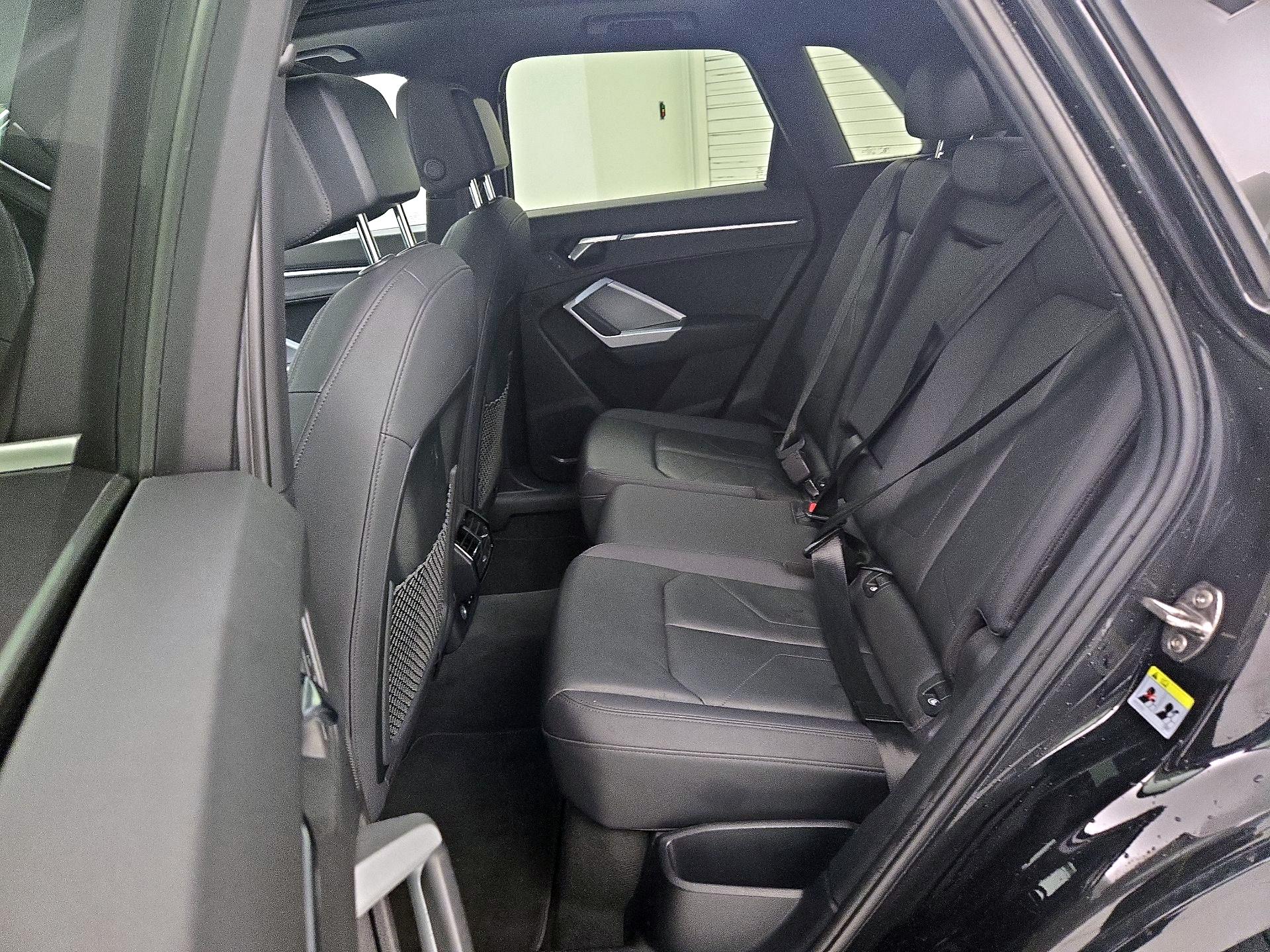 Thumbnail: 2019 Audi Q3 - 20