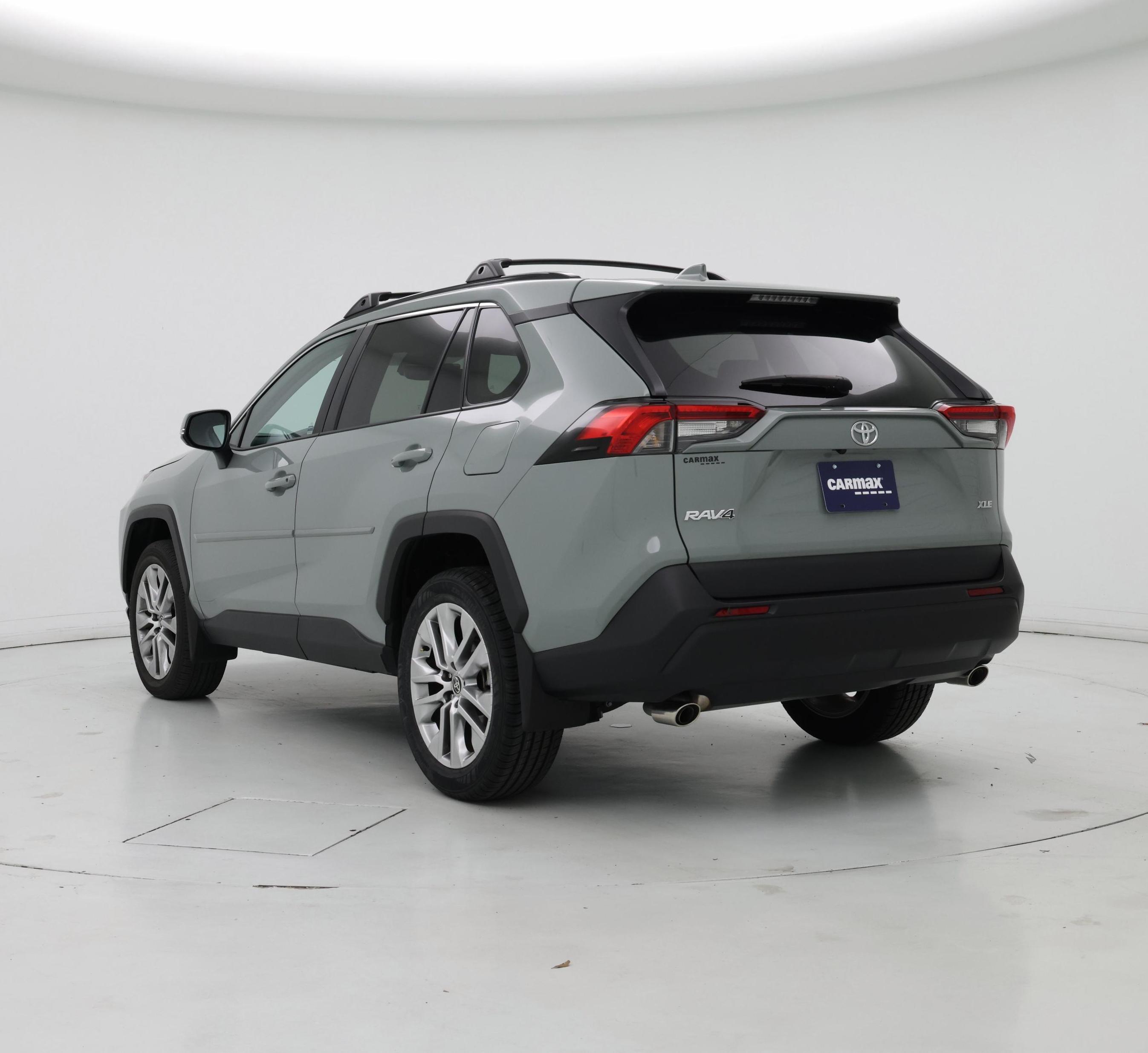 Thumbnail: 2022 Toyota RAV4 - 2