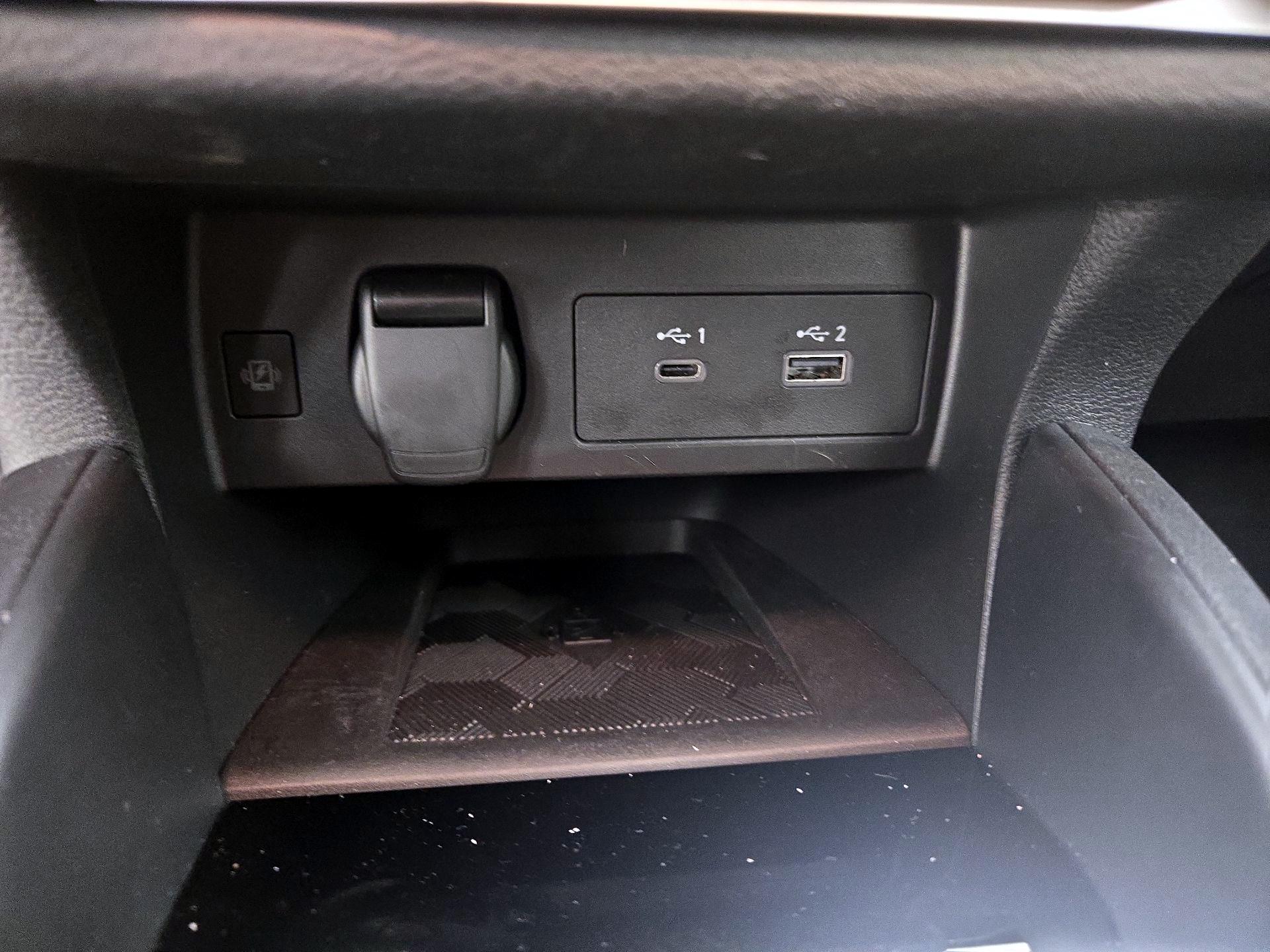 Thumbnail: 2025 Nissan Versa - 17