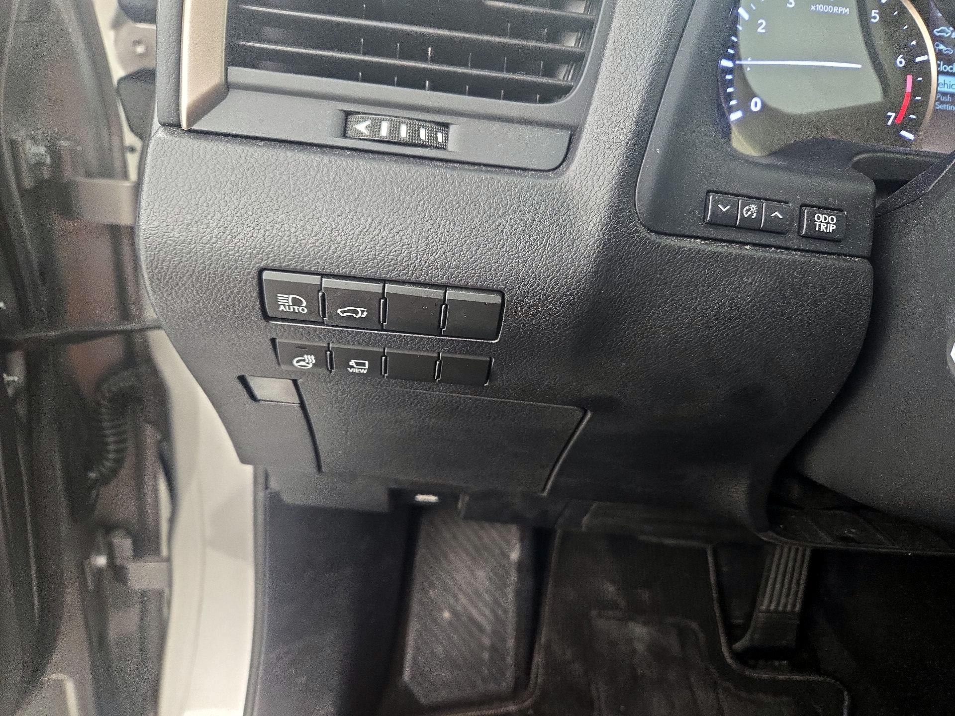 Thumbnail: 2021 Lexus RX - 13