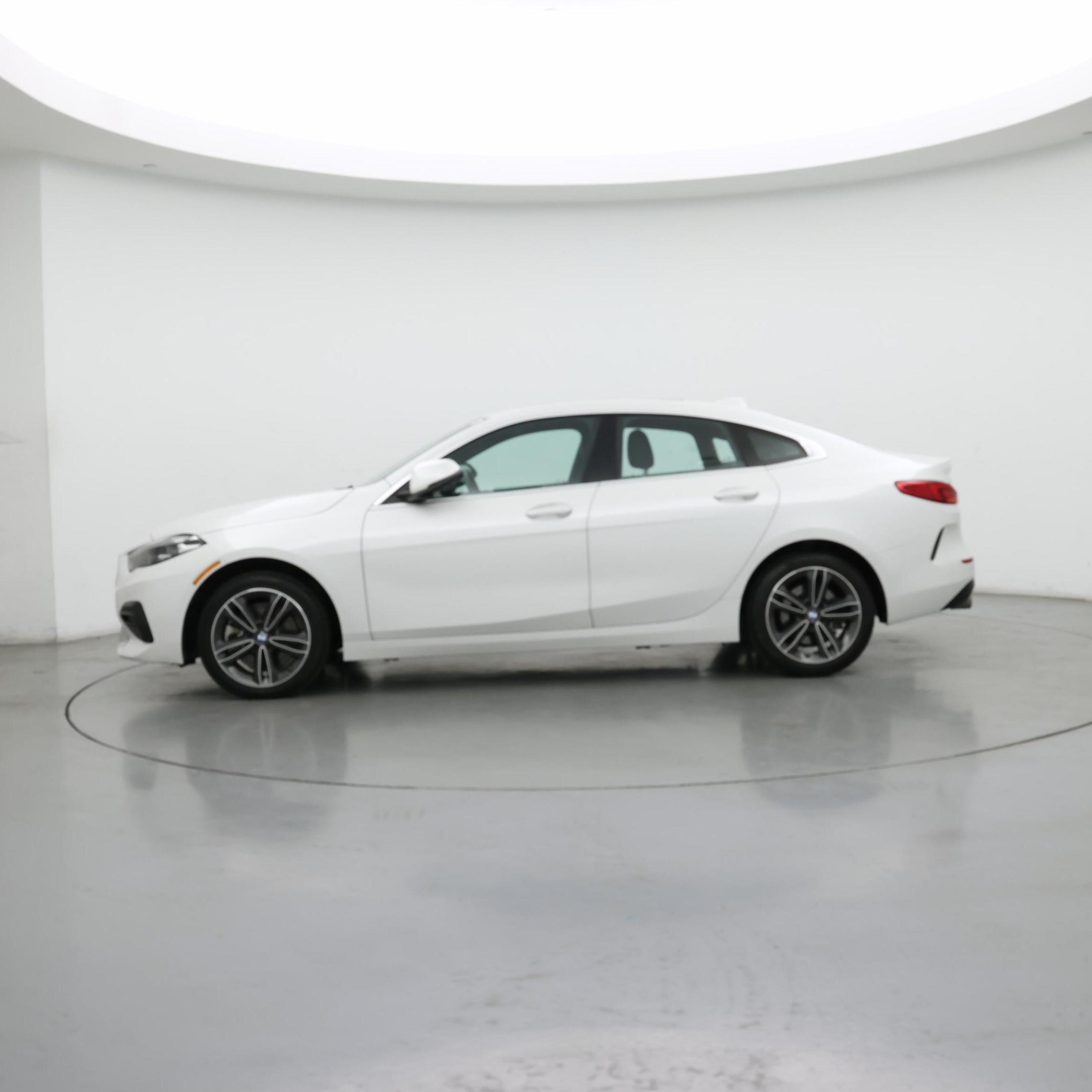 Thumbnail: 2024 BMW 2 Series - 3