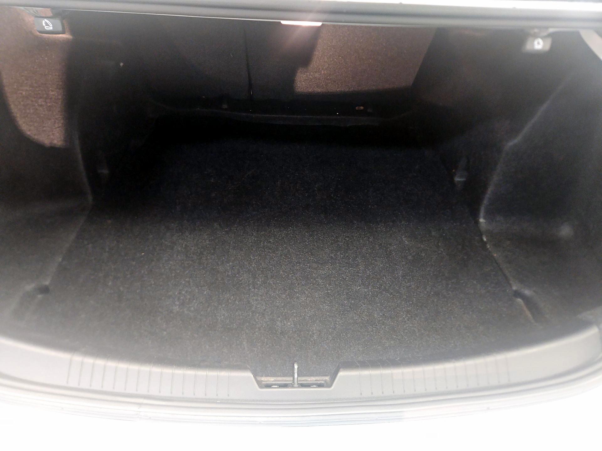 Thumbnail: 2022 Chevrolet Malibu - 20