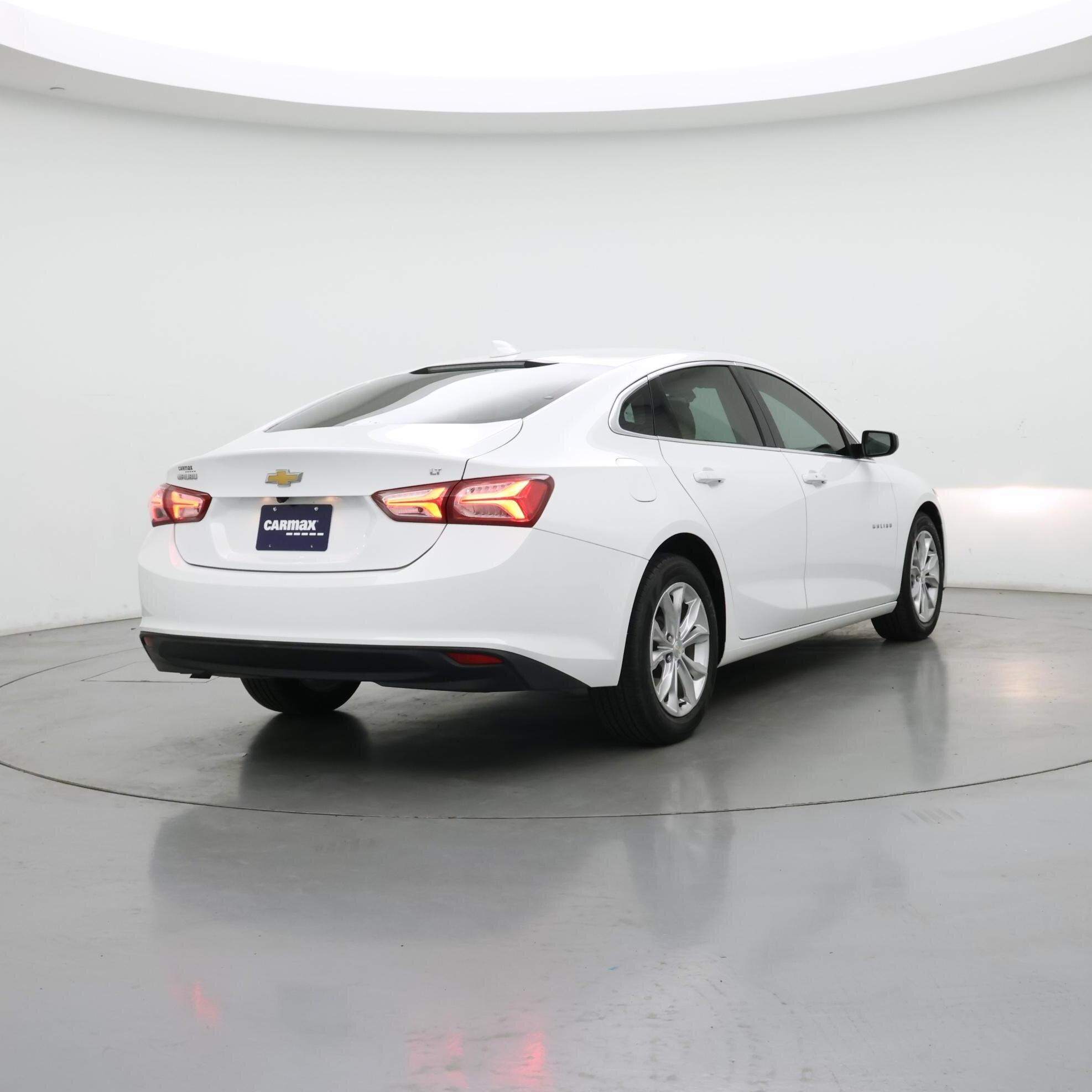 Thumbnail: 2022 Chevrolet Malibu - 8