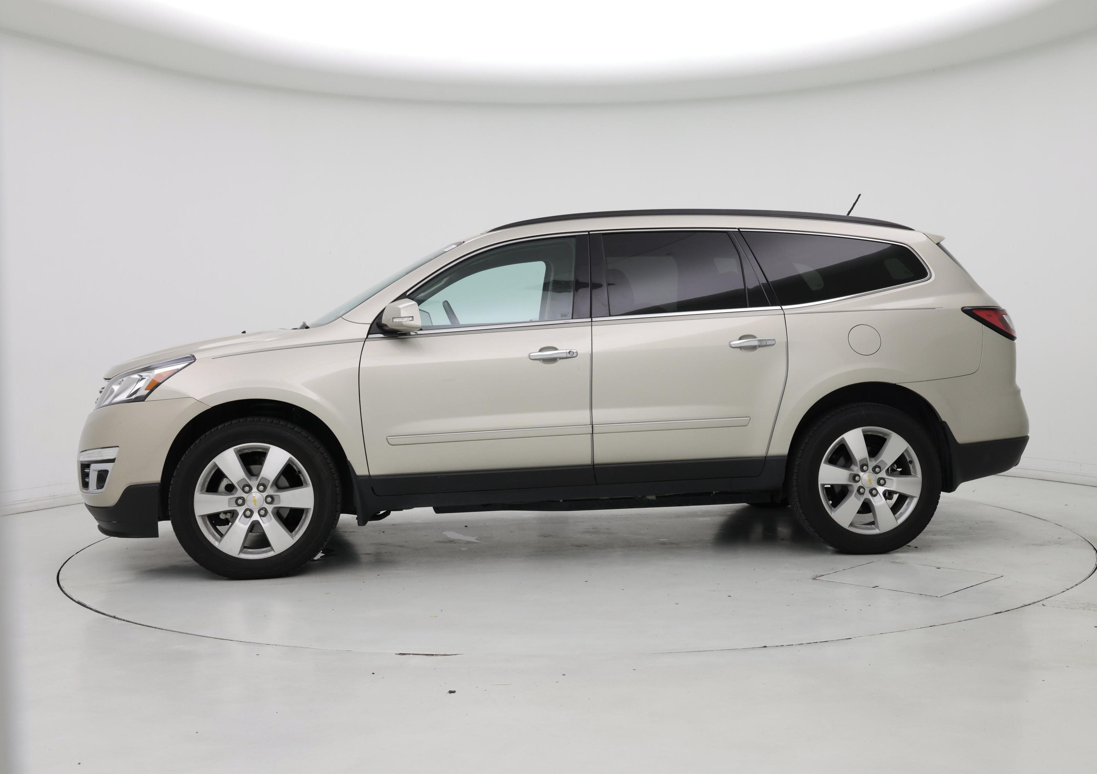 Thumbnail: 2015 Chevrolet Traverse - 3