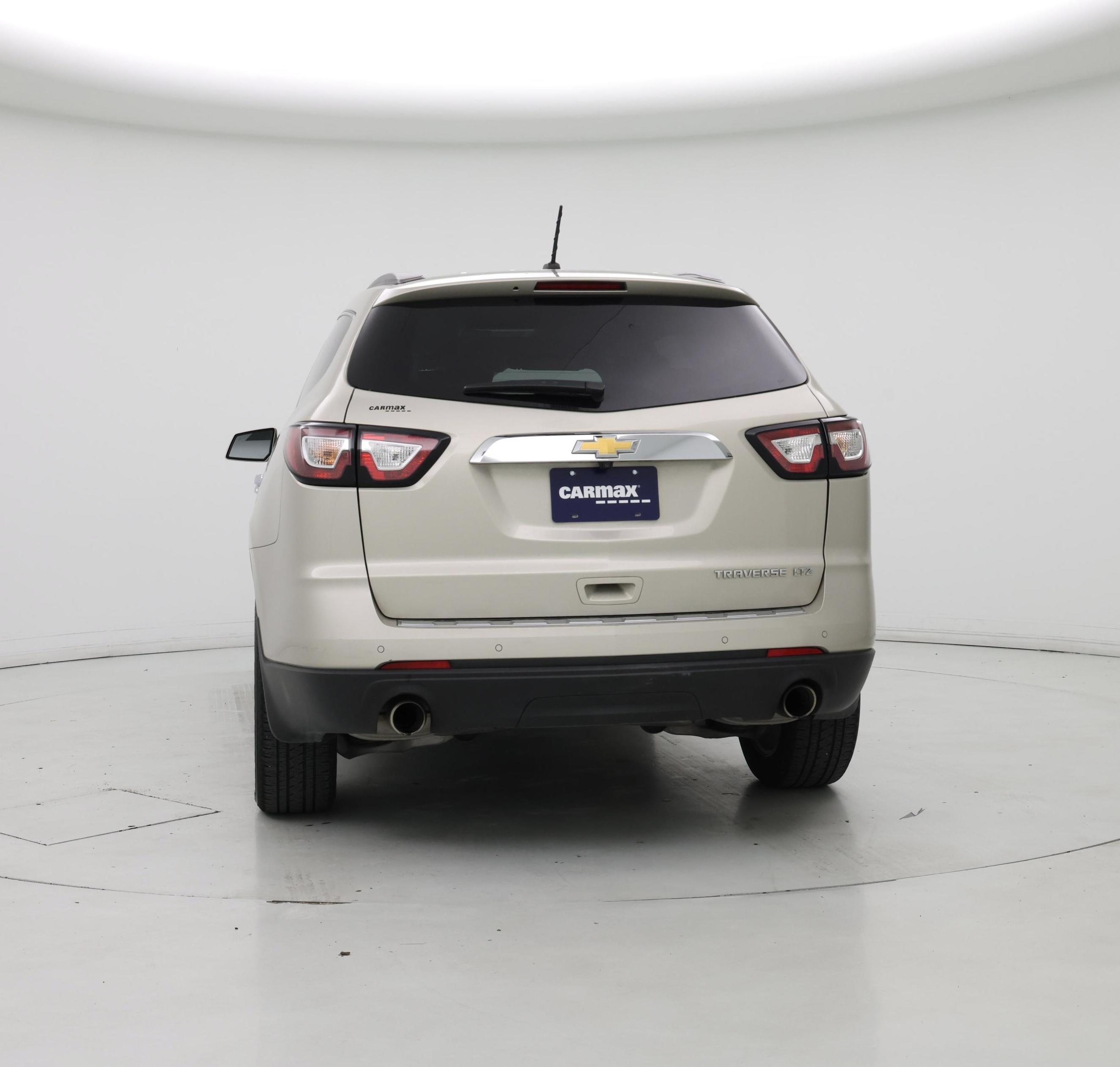 Thumbnail: 2015 Chevrolet Traverse - 6