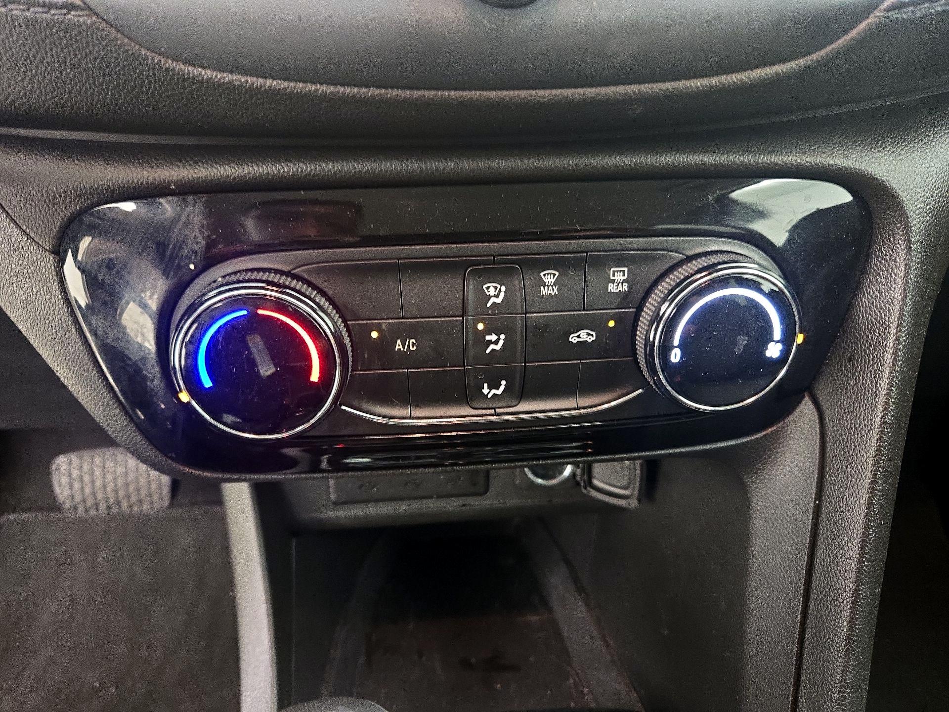 Thumbnail: 2021 Buick Encore GX - 16