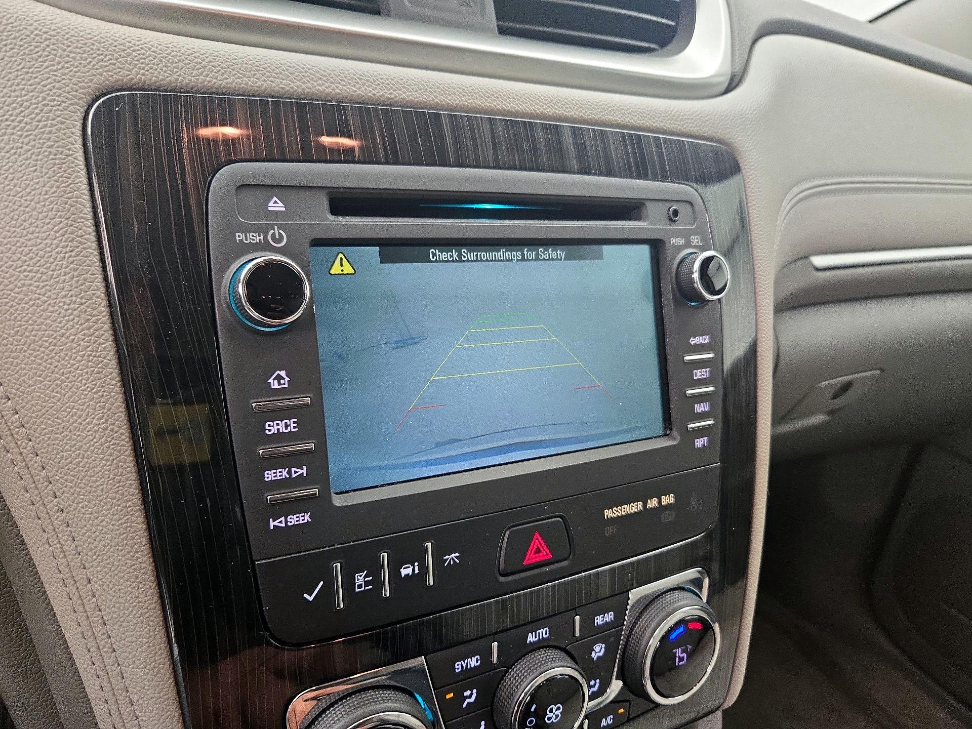 Thumbnail: 2017 Chevrolet Traverse - 15