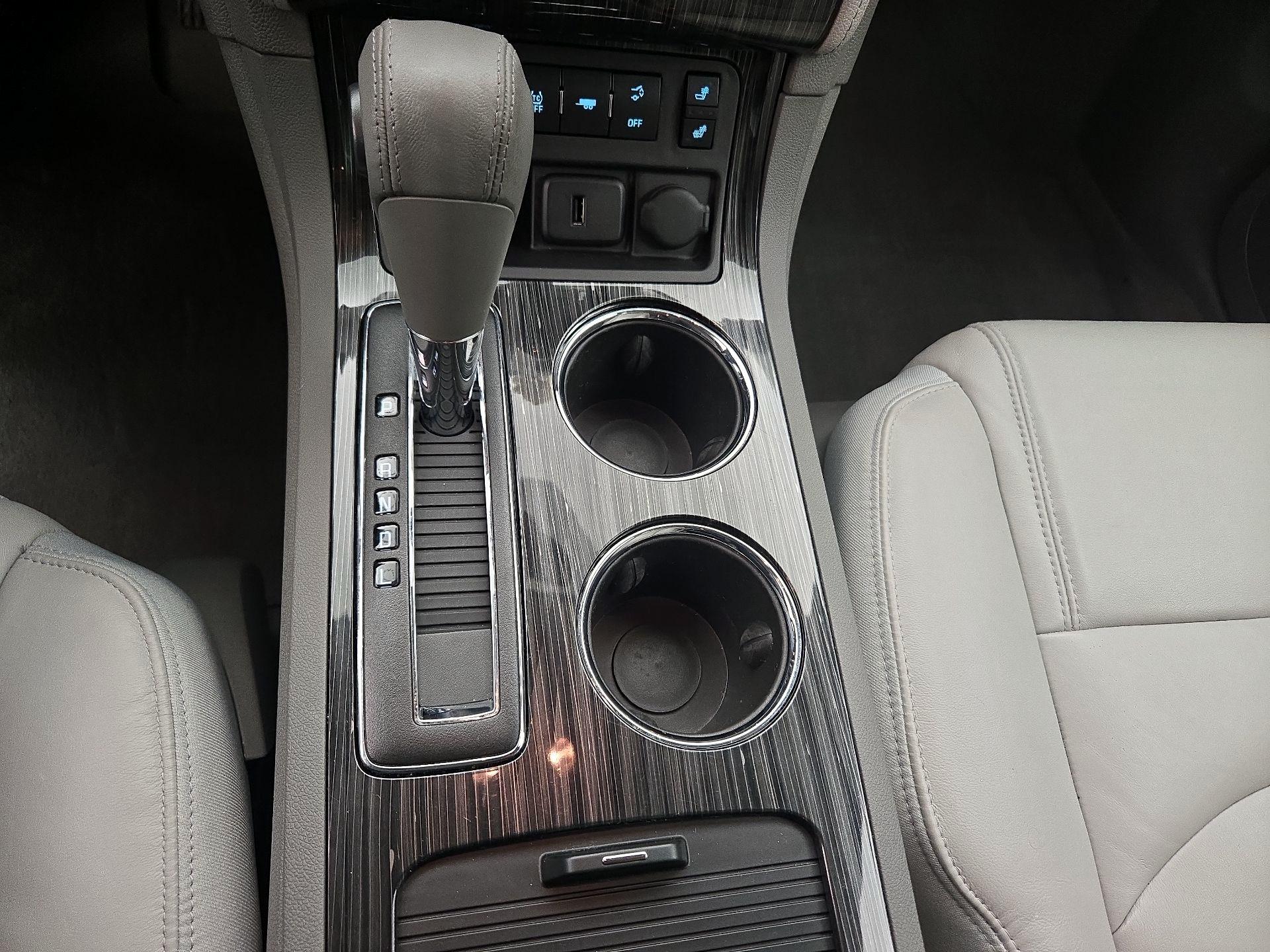 Thumbnail: 2017 Chevrolet Traverse - 18