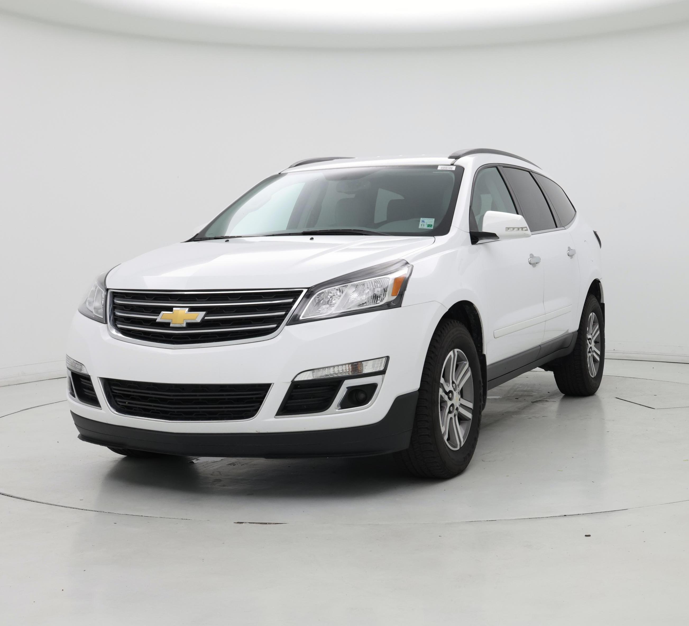 Thumbnail: 2017 Chevrolet Traverse - 4