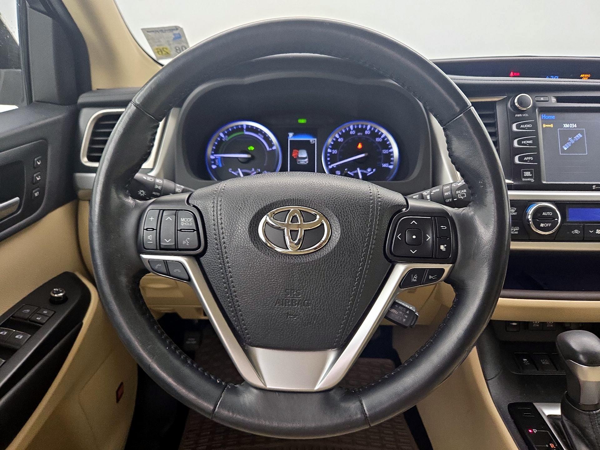 Thumbnail: 2019 Toyota Highlander - 10