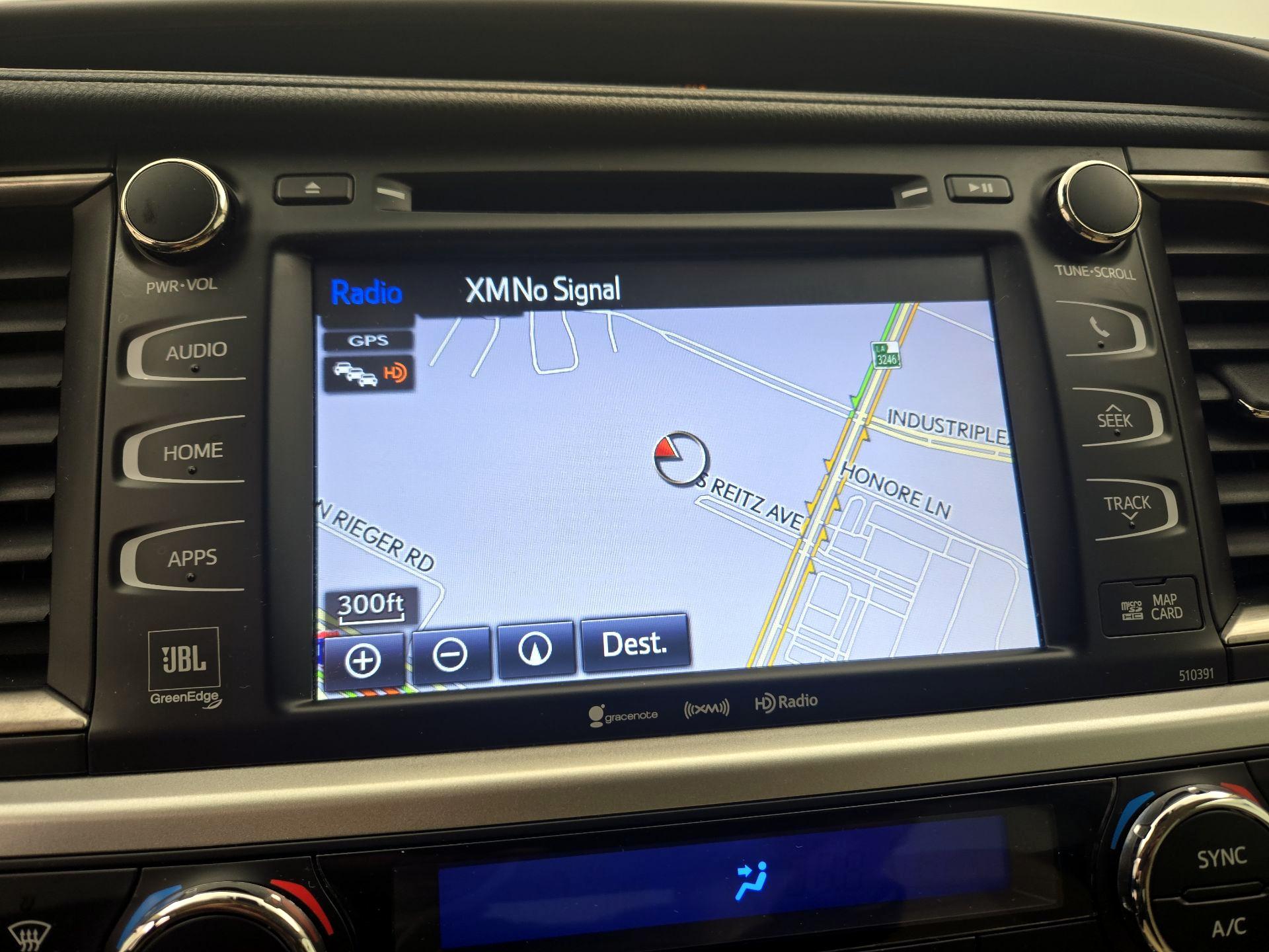 Thumbnail: 2019 Toyota Highlander - 14