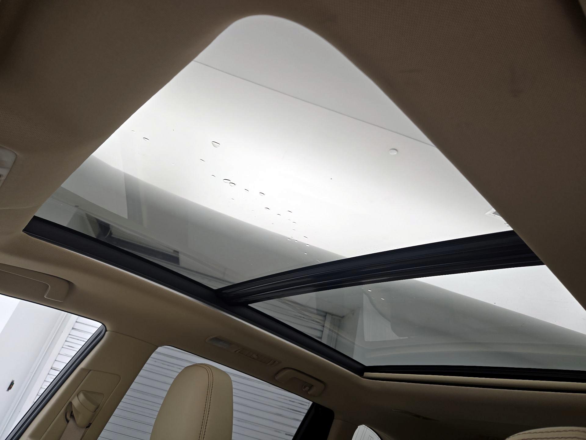 Thumbnail: 2019 Toyota Highlander - 20