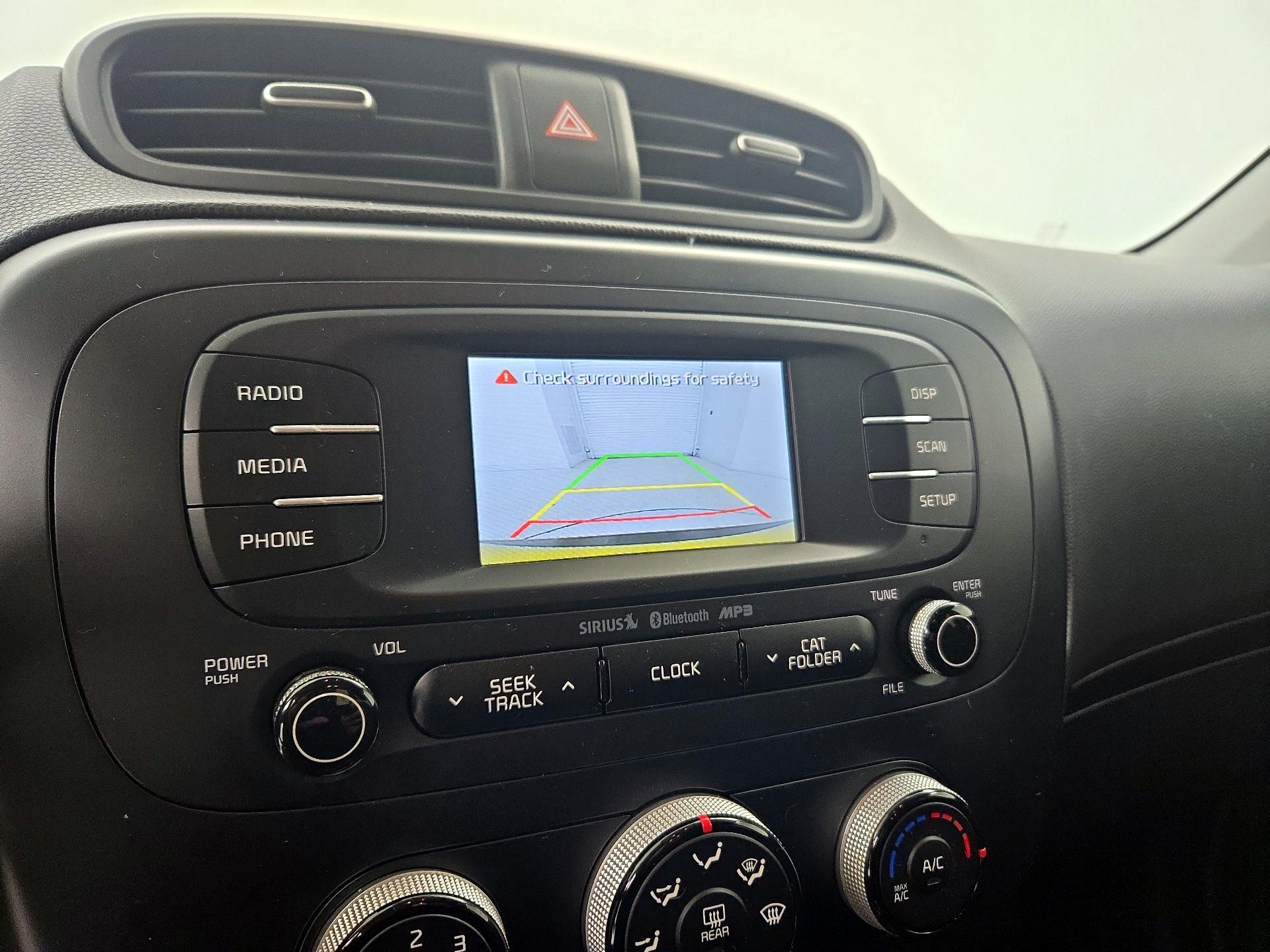 Thumbnail: 2016 Kia Soul - 14