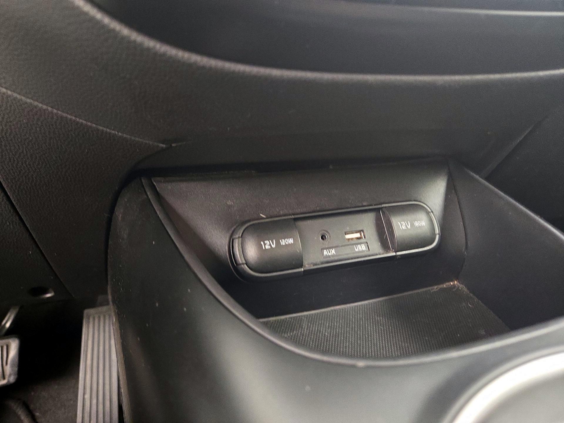 Thumbnail: 2016 Kia Soul - 18