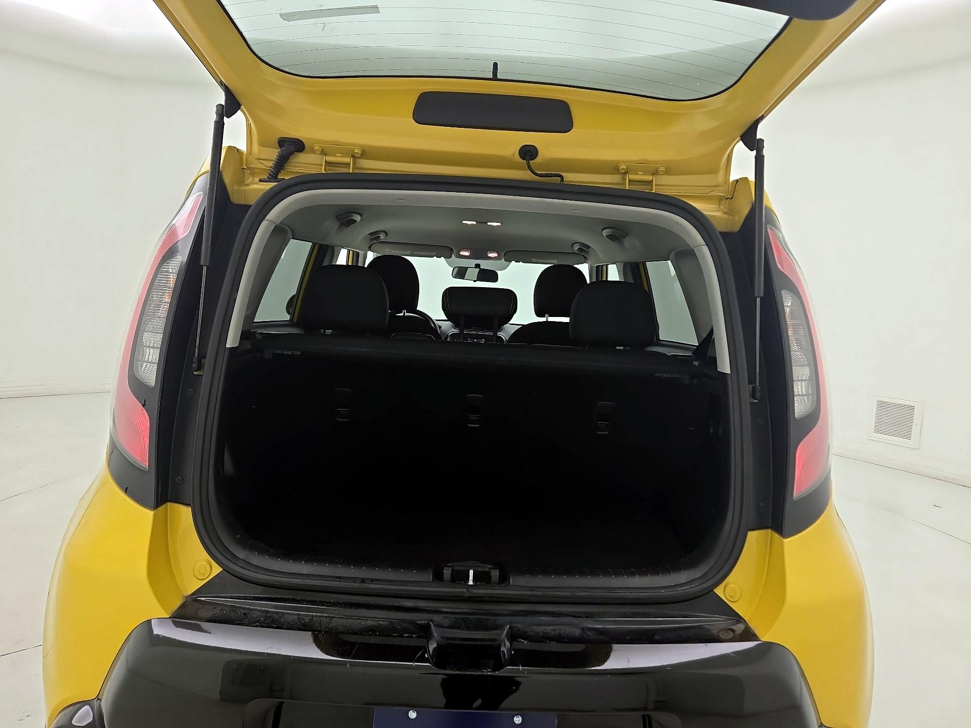 Thumbnail: 2016 Kia Soul - 20