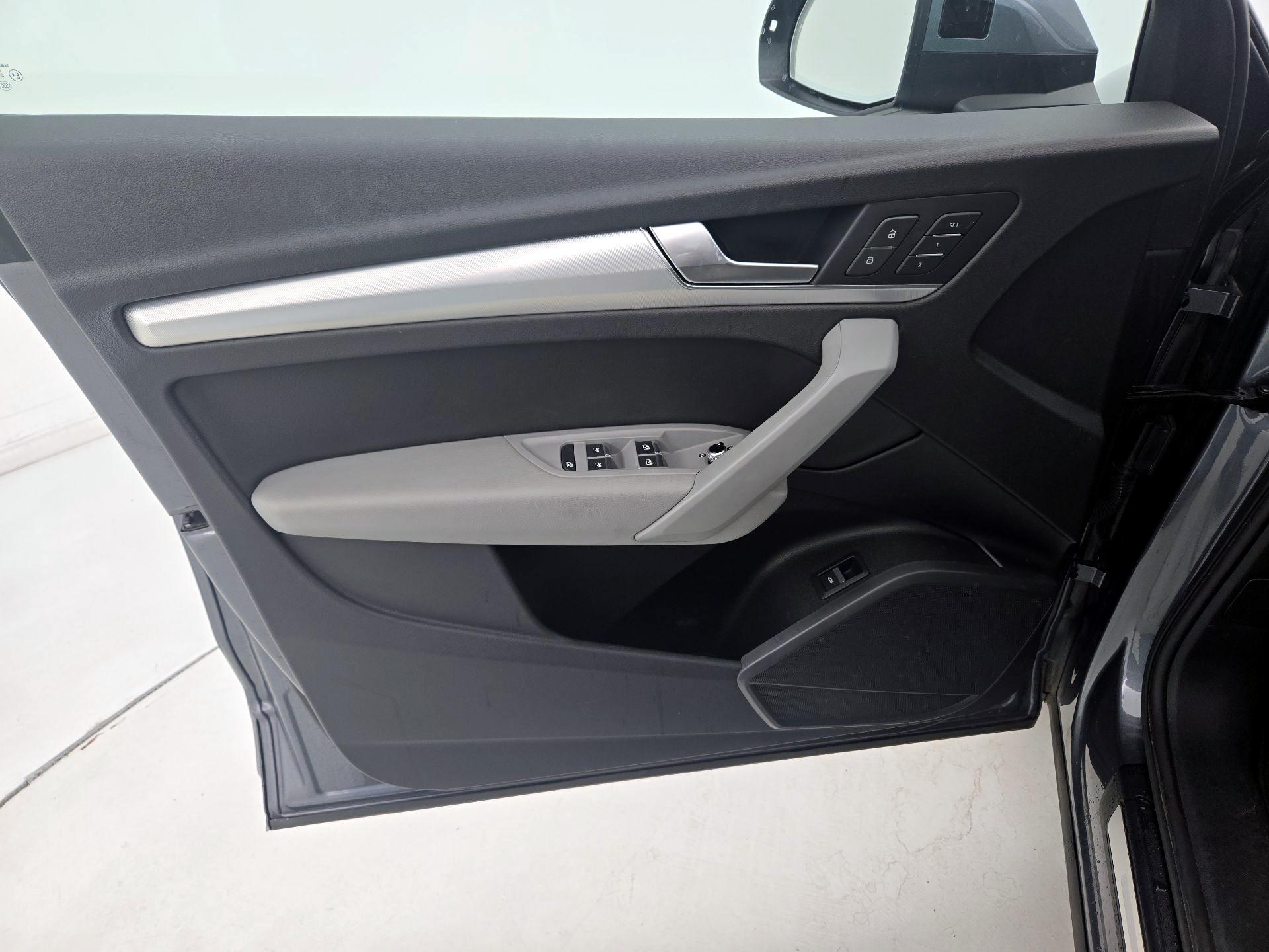 Thumbnail: 2018 Audi Q5 - 12