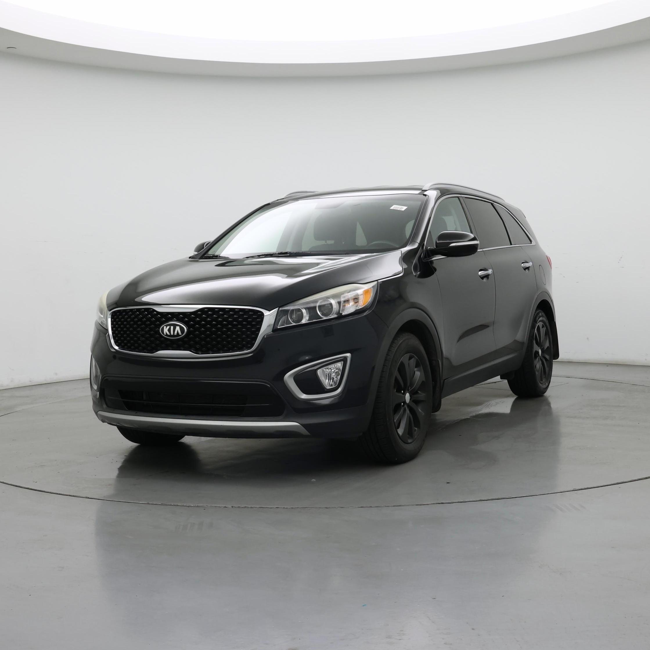 Thumbnail: 2017 Kia Sorento - 4