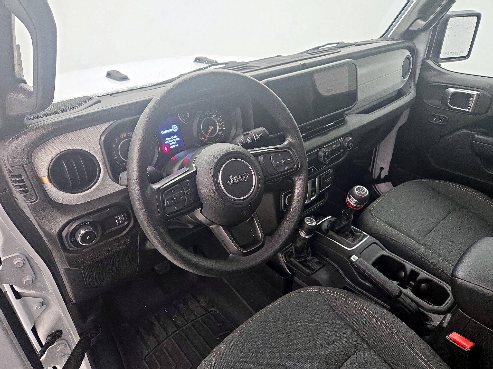 Thumbnail: 2025 Jeep Wrangler - 9