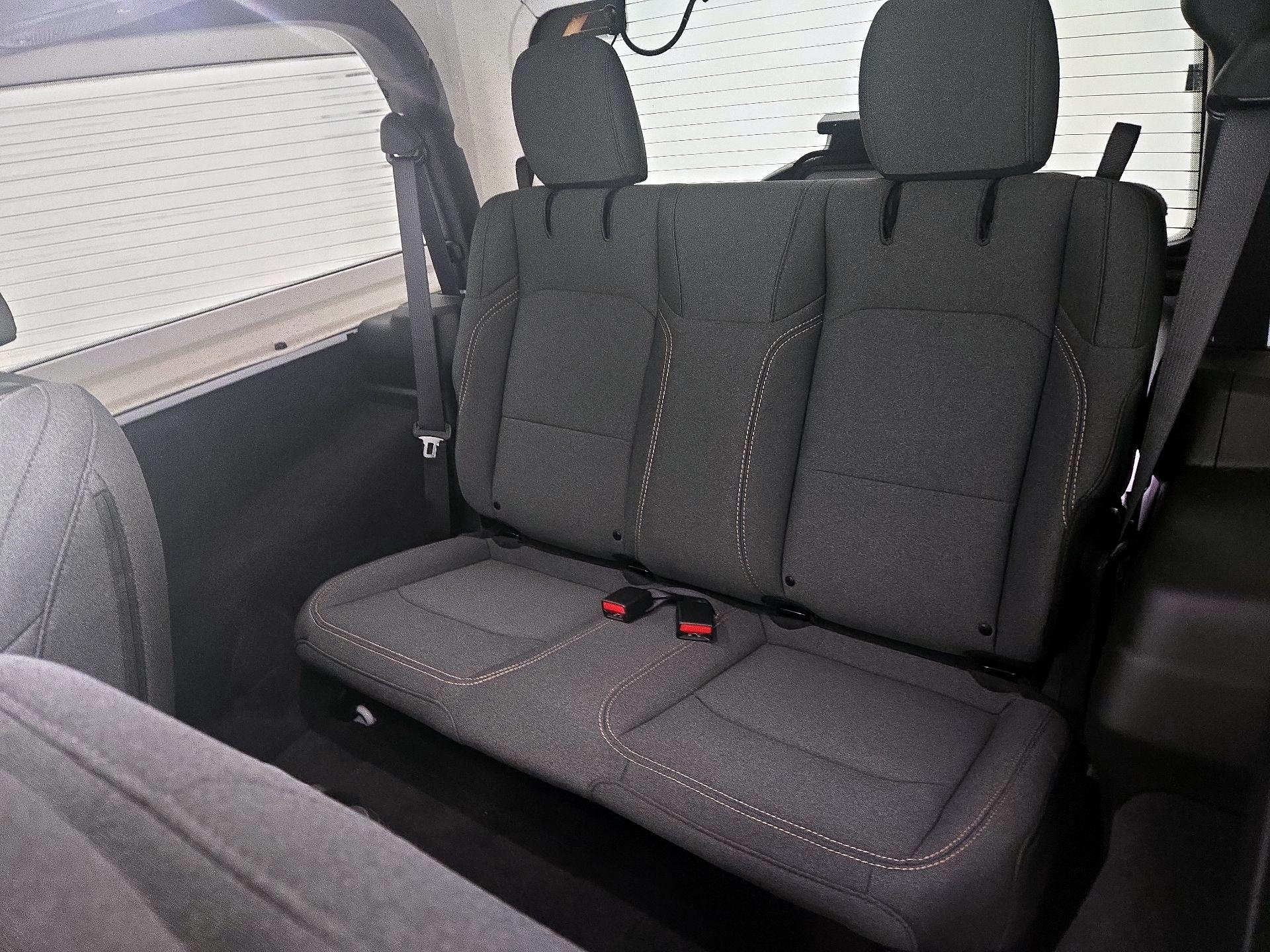 Thumbnail: 2025 Jeep Wrangler - 19