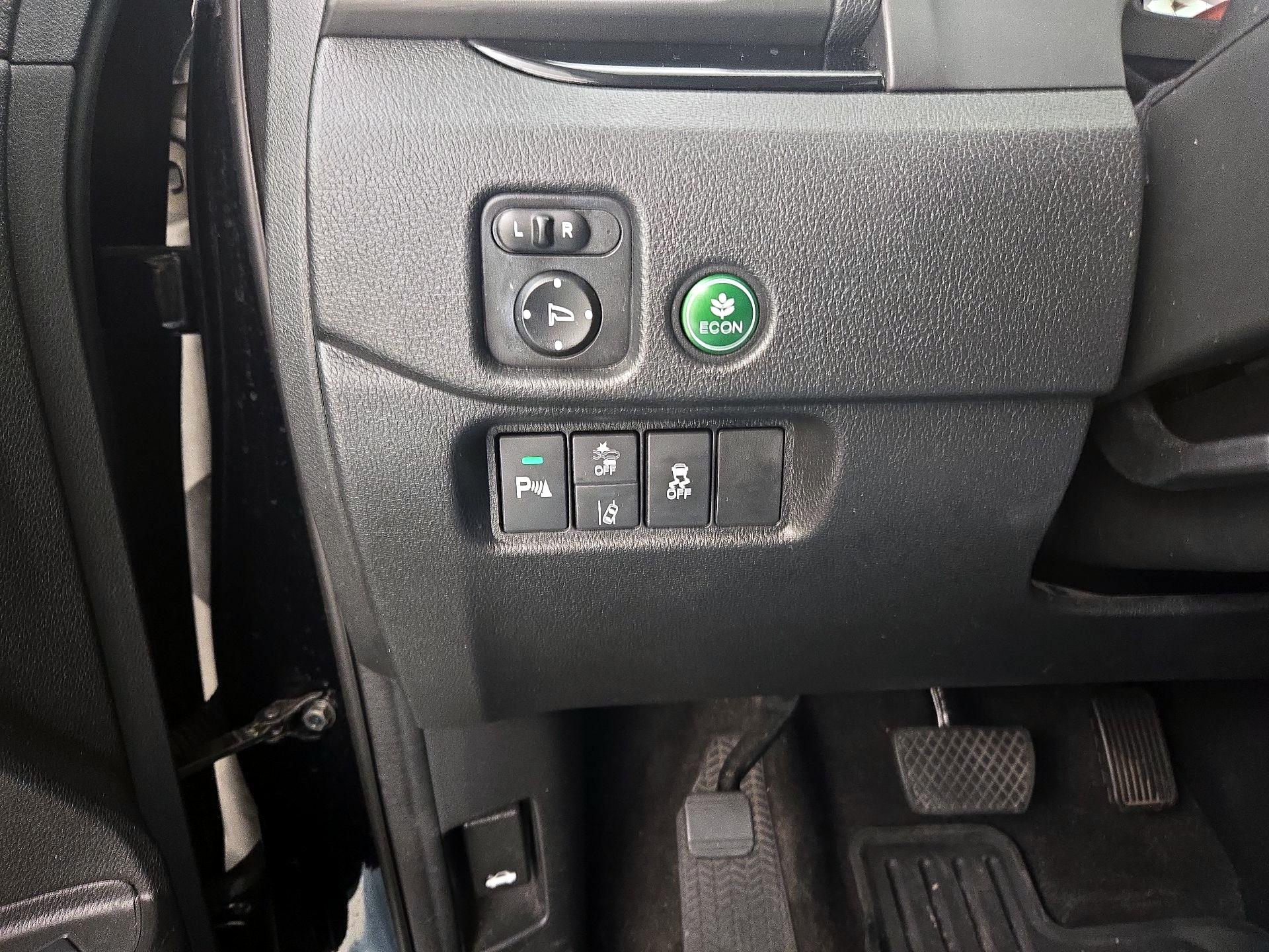 Thumbnail: 2019 Honda Pilot - 13