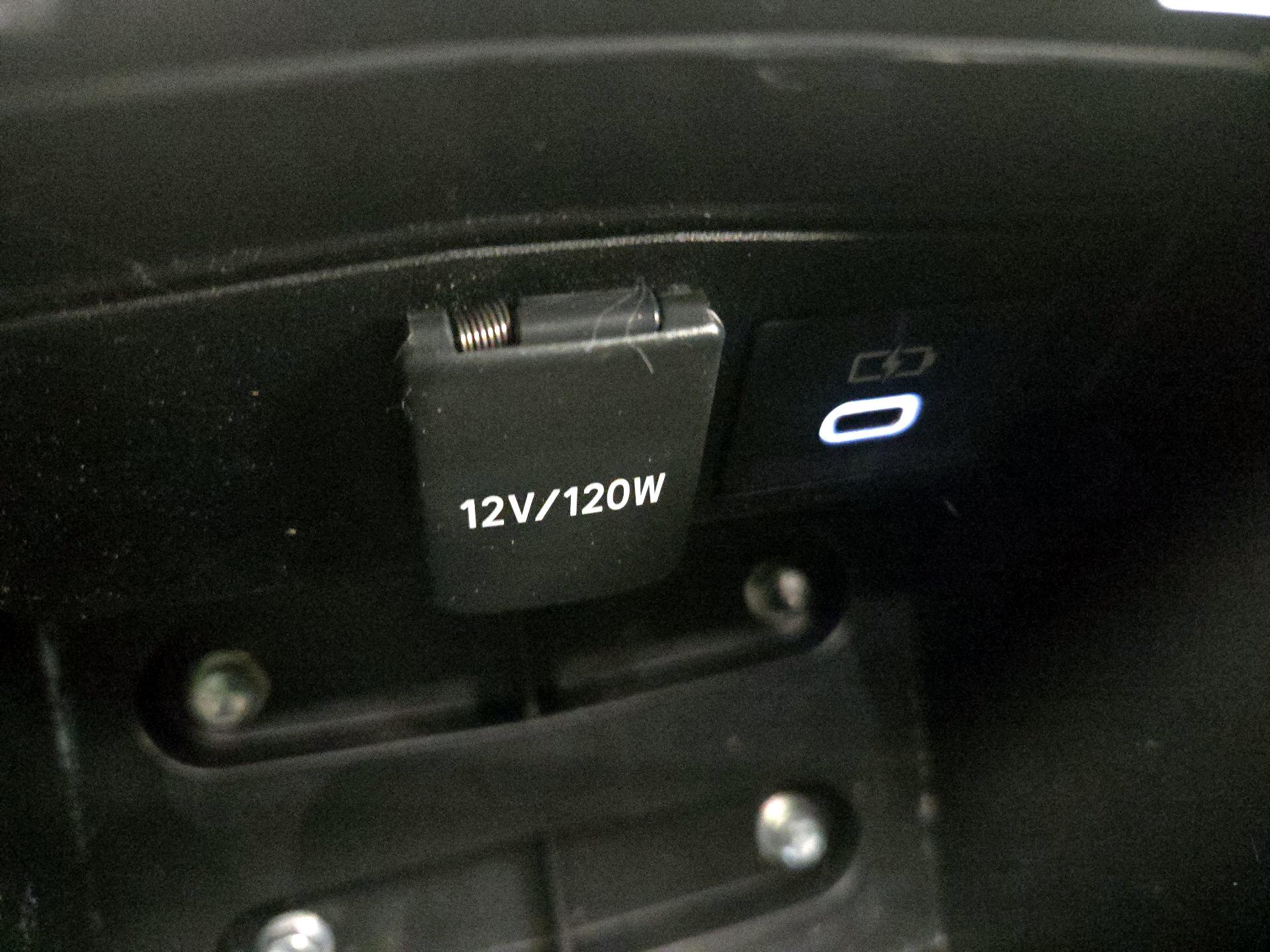 Thumbnail: 2023 Toyota Corolla - 18