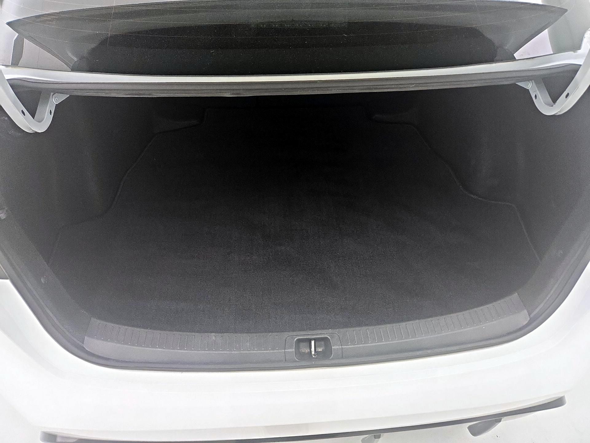 Thumbnail: 2023 Toyota Corolla - 20