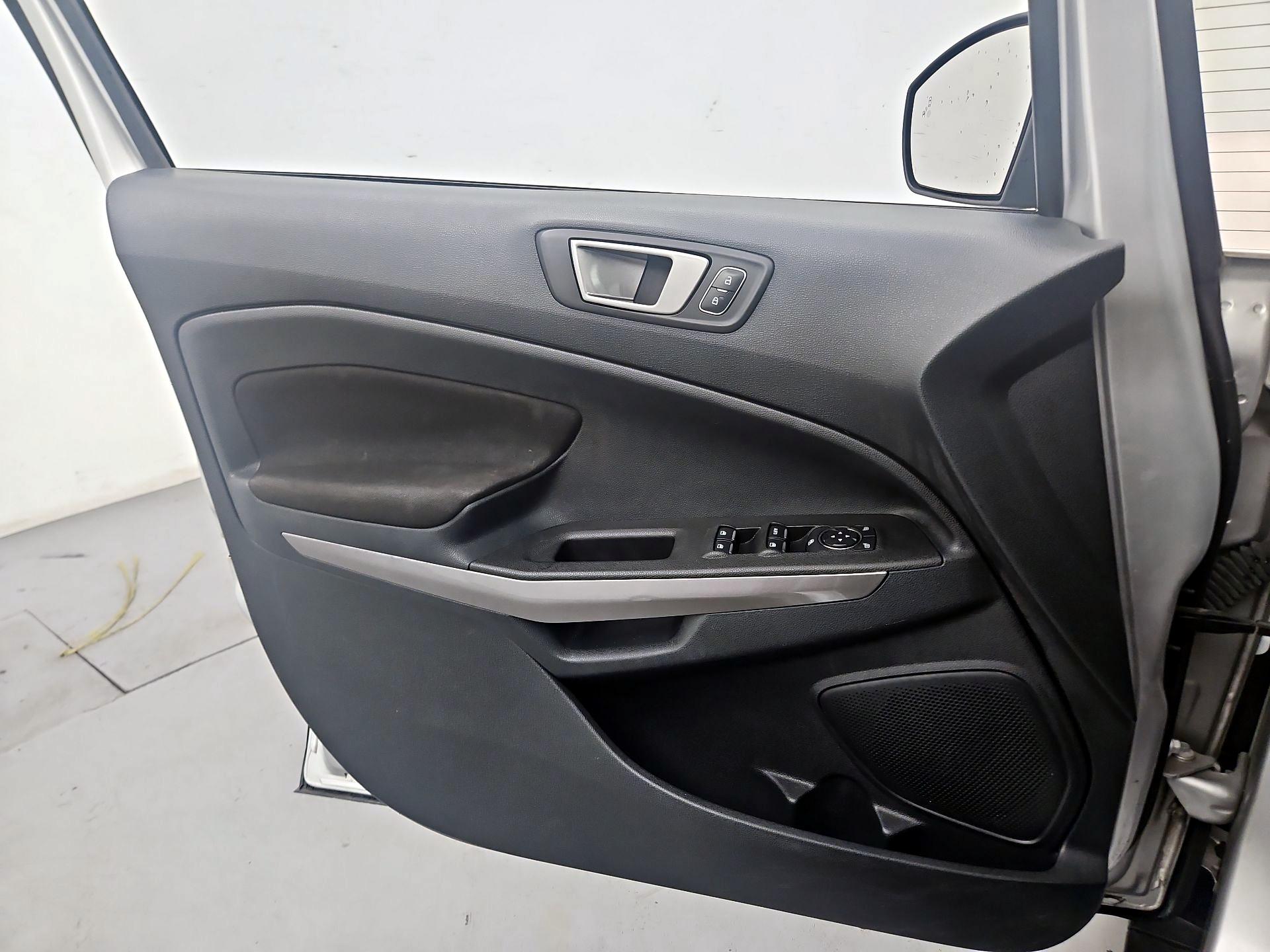 Thumbnail: 2020 Ford EcoSport - 12