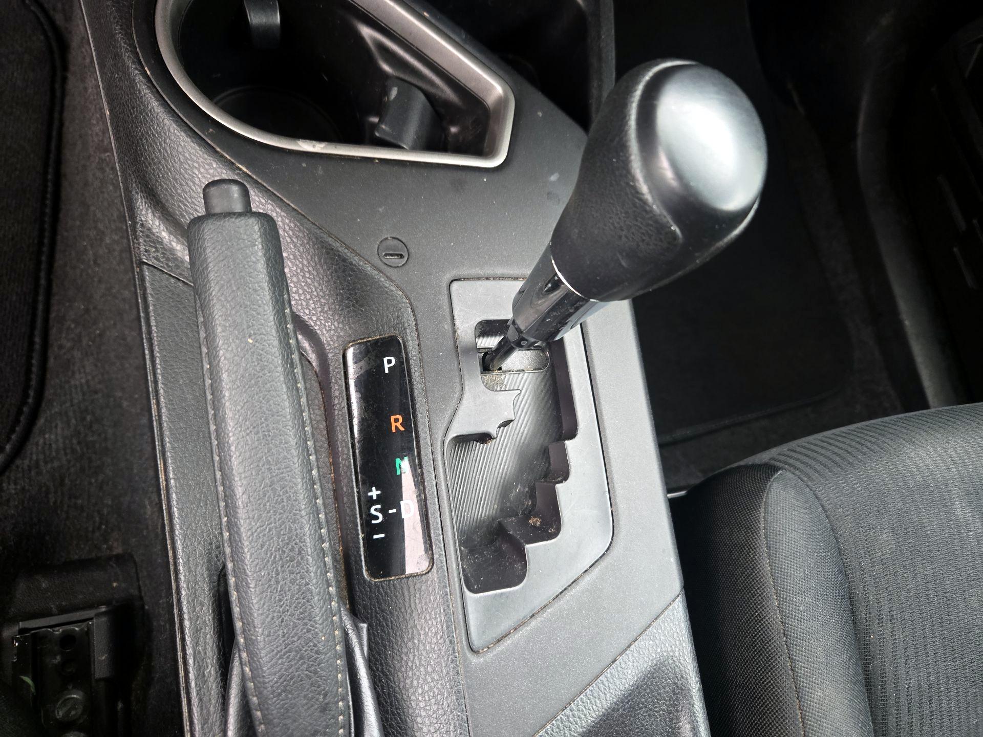 Thumbnail: 2016 Toyota RAV4 - 17