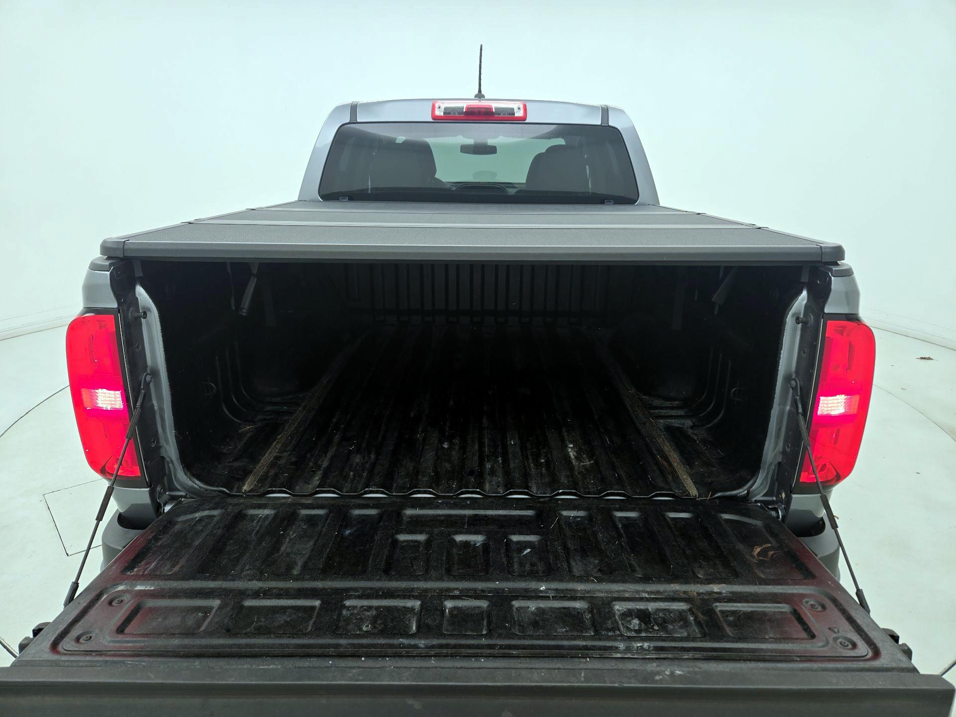 Thumbnail: 2018 Chevrolet Colorado - 20