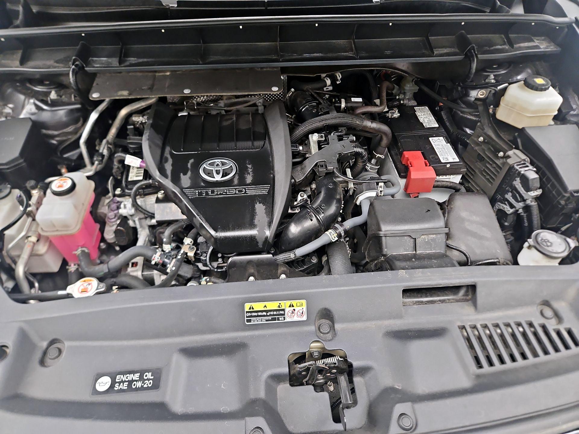 Thumbnail: 2023 Toyota Highlander - 17