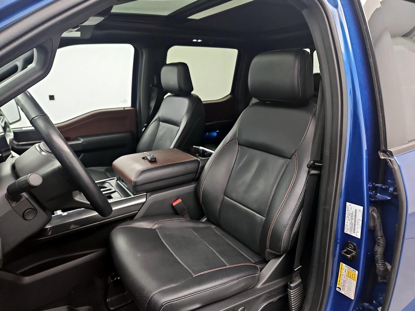 2022 Ford F-150 Lariat - Photo 12